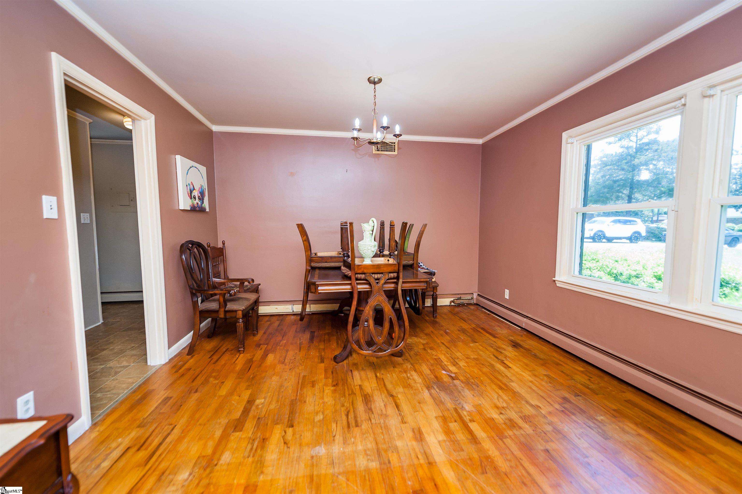 368 Fairlane Drive Spartanburg, SC 29307