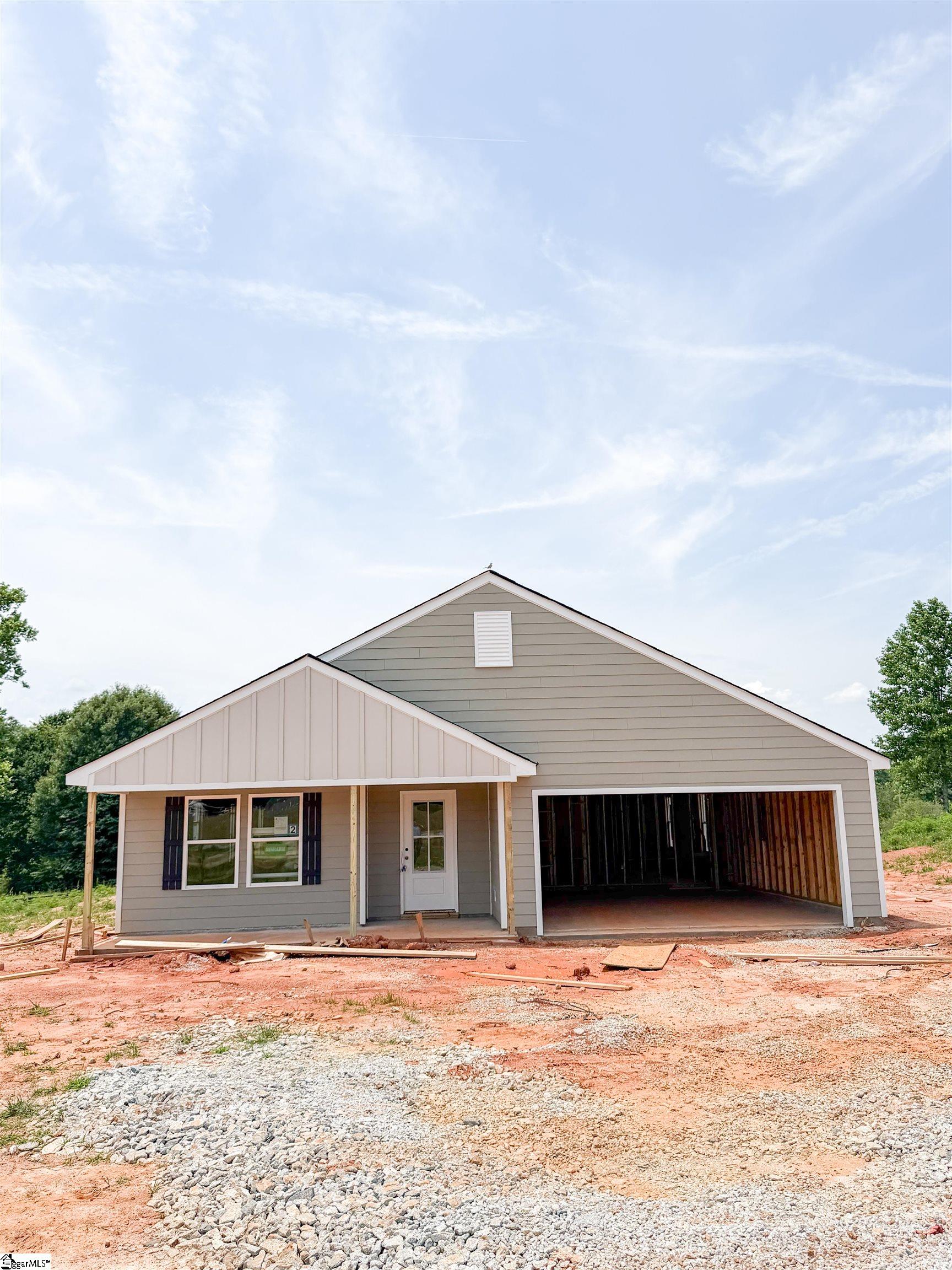 17964 Hwy 101 S Gray Court, SC 29645