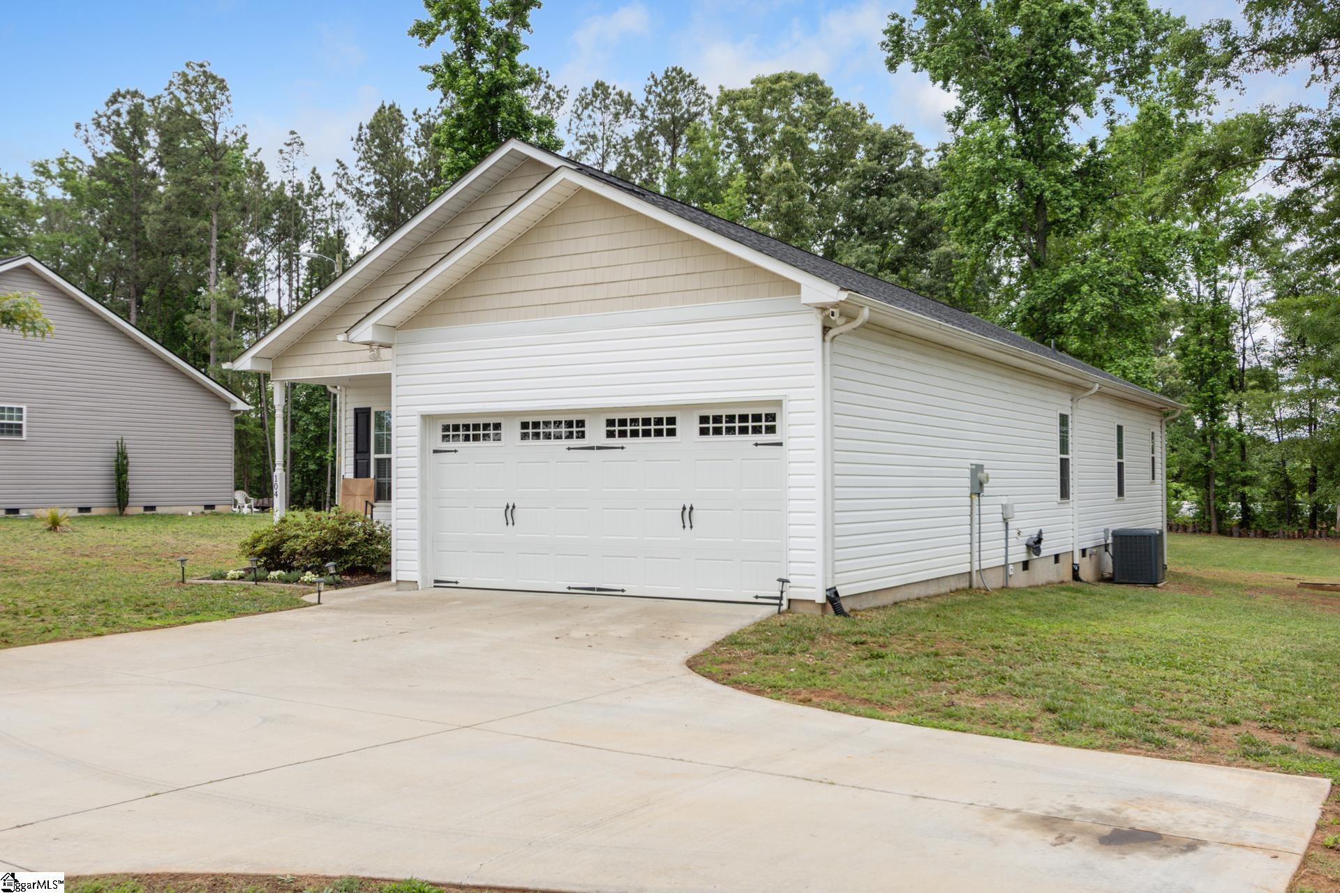 104 Tillotson Road Anderson, SC 29621