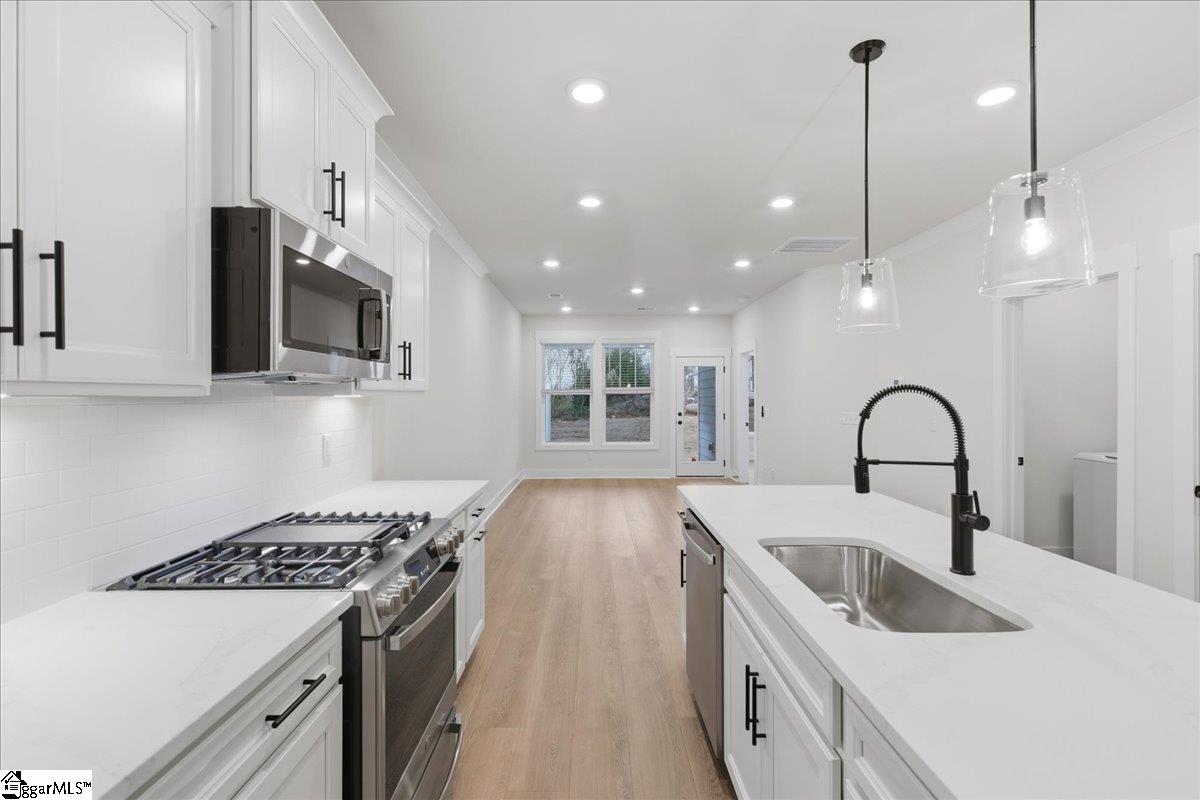 15 Thurlow Court Greenville, SC 29615