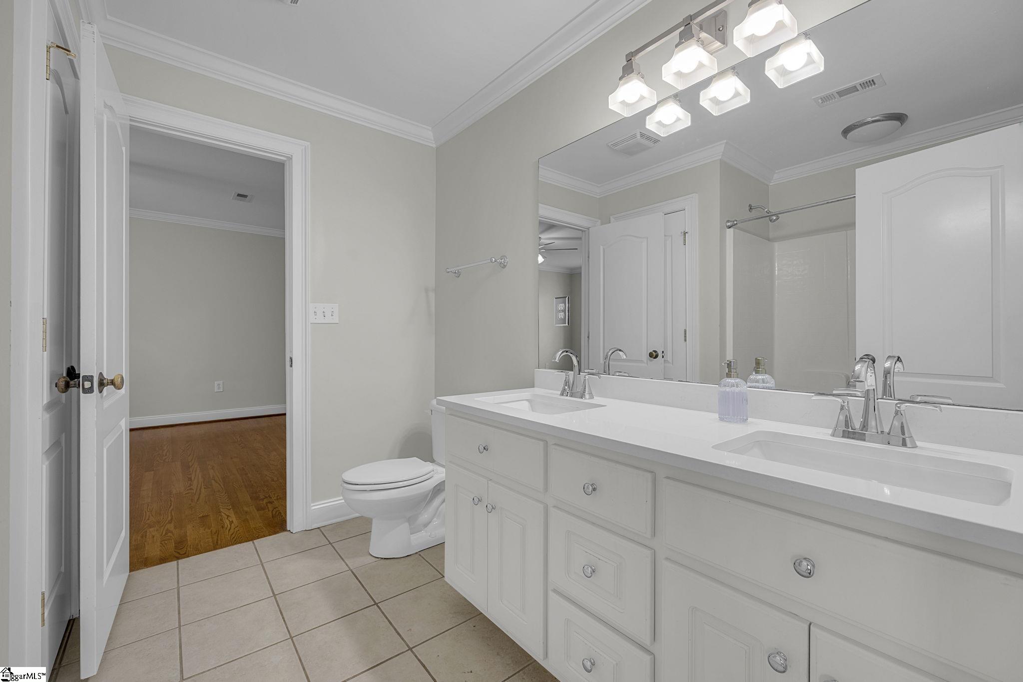 7A & 7B Croft Street Greenville, SC 29609
