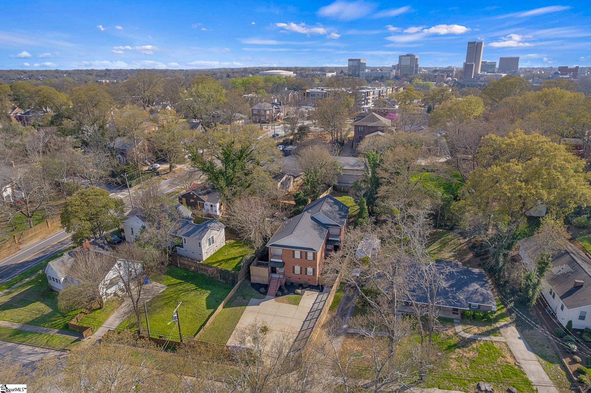 7A & 7B Croft Street Greenville, SC 29609