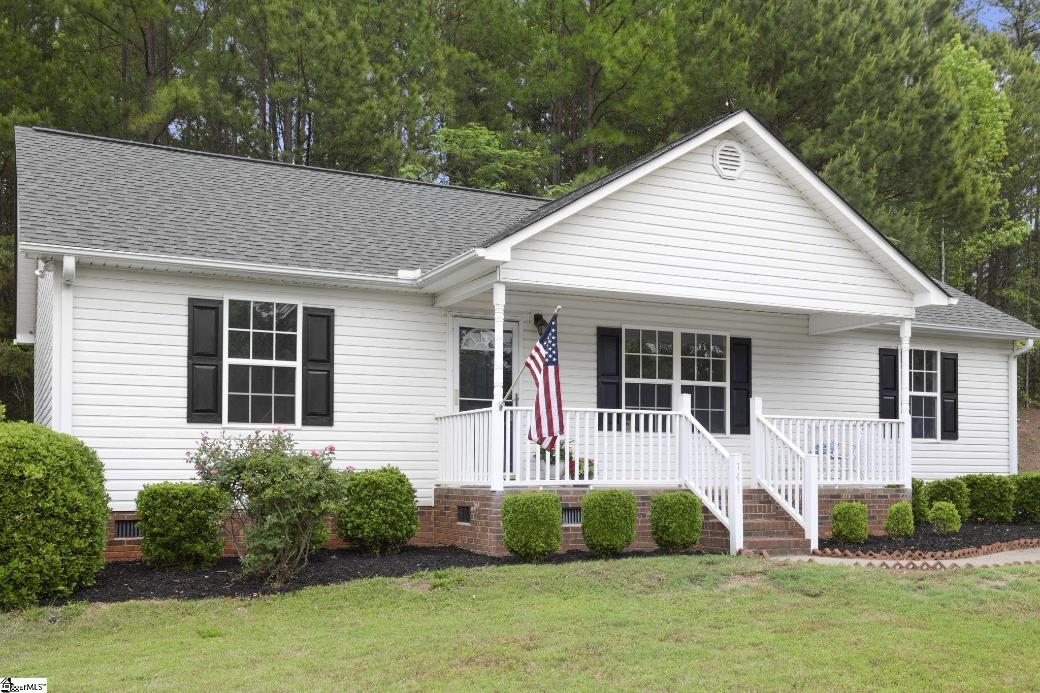 141 Brookwood Creek Drive, Landrum SC 29356