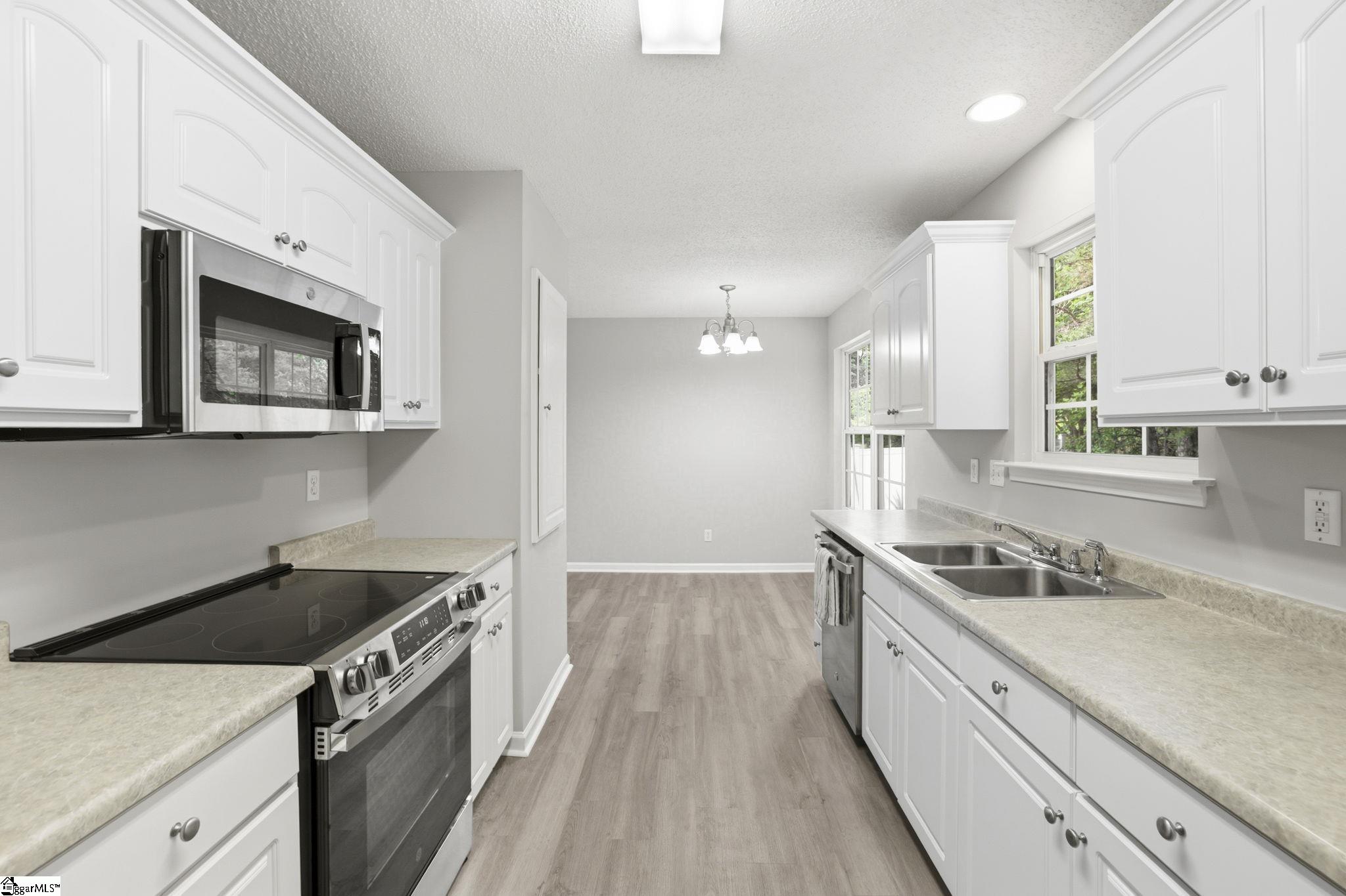 141 Brookwood Creek Drive, Landrum SC 29356