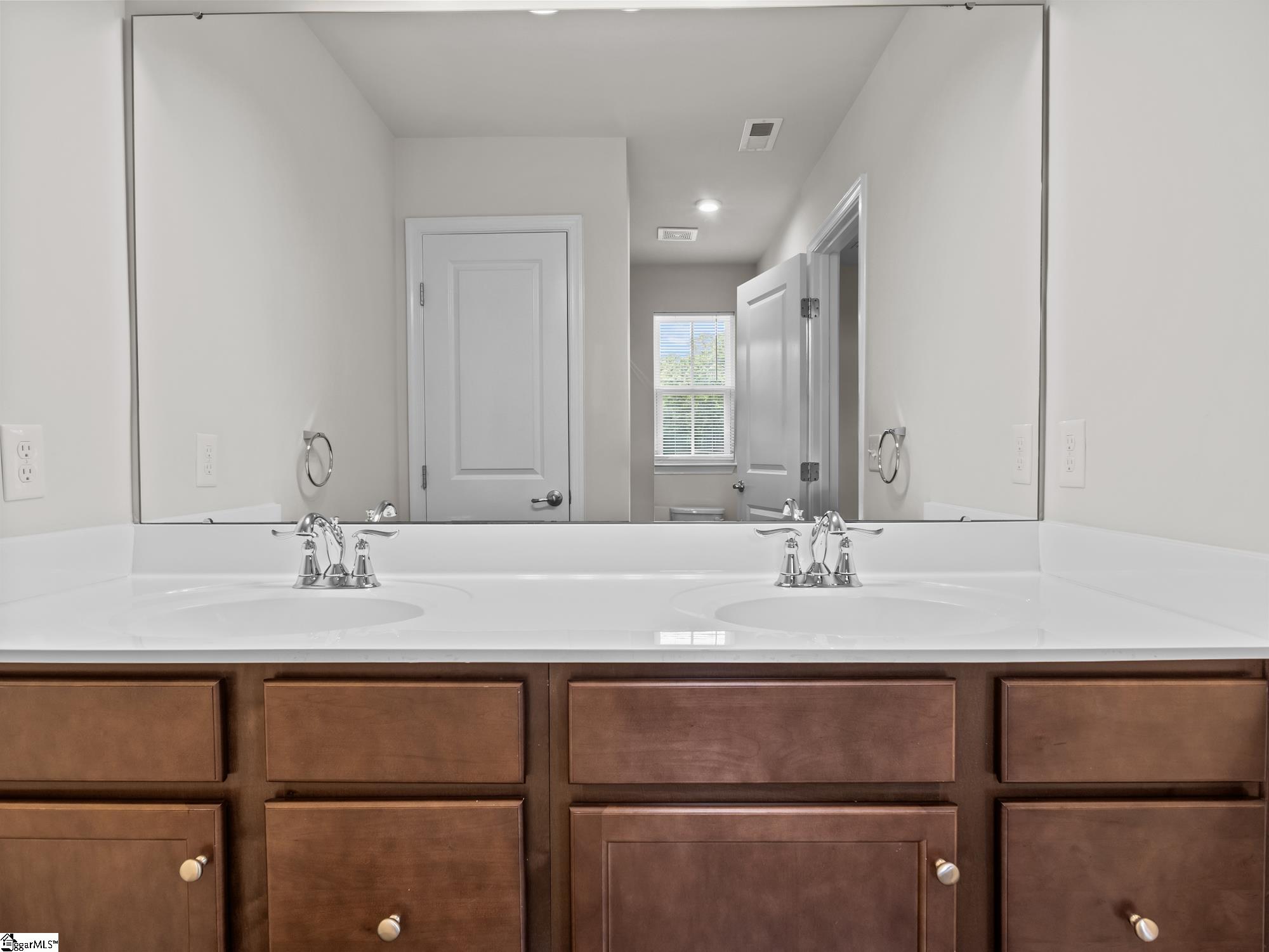 591 Preakness Run Spartanburg, SC 29301