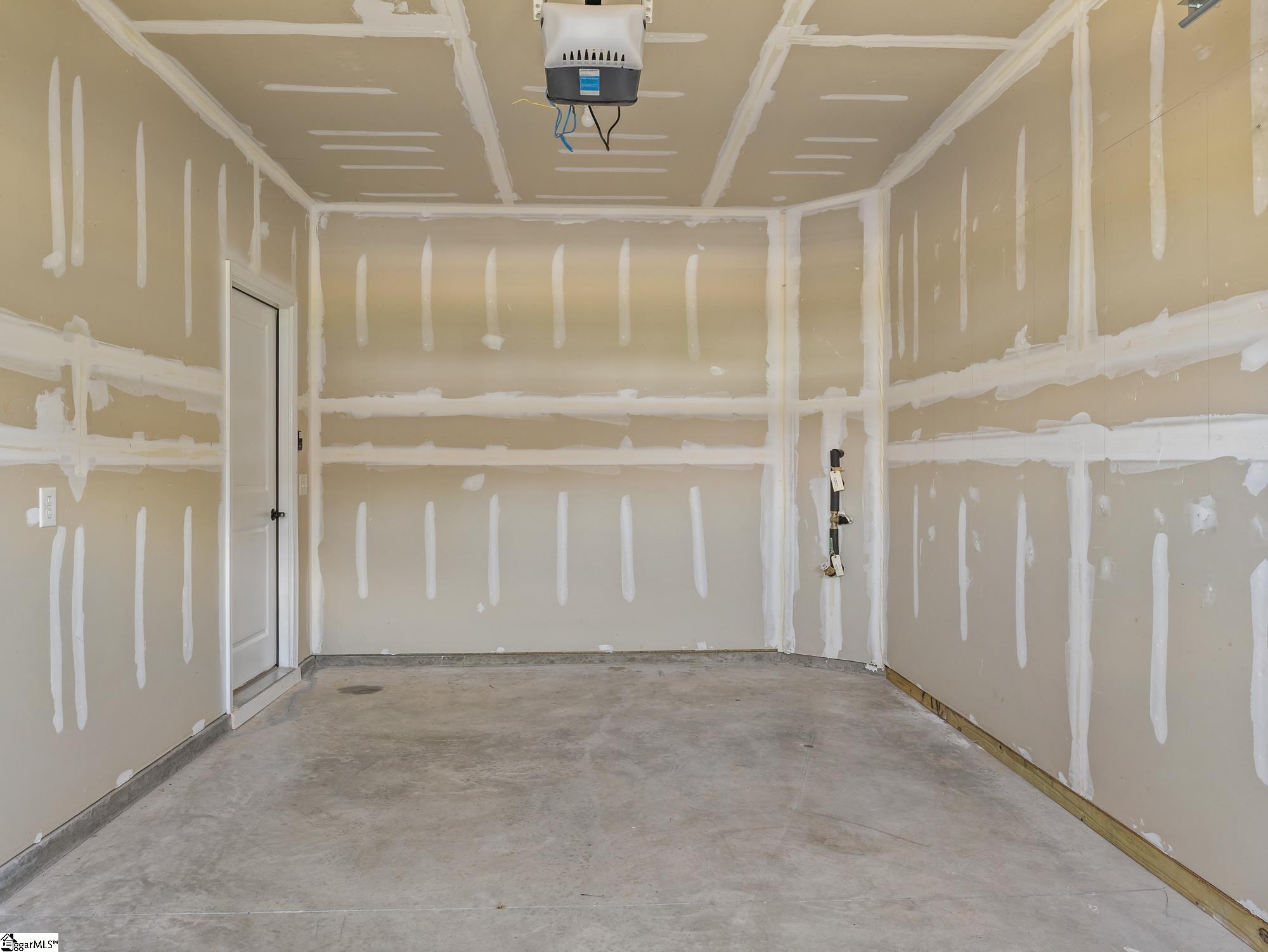 591 Preakness Run Spartanburg, SC 29301