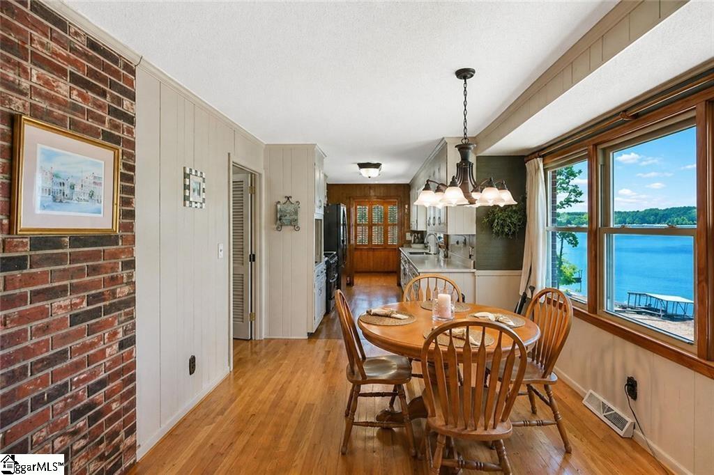 2212 Surfside Drive Anderson, SC 29625