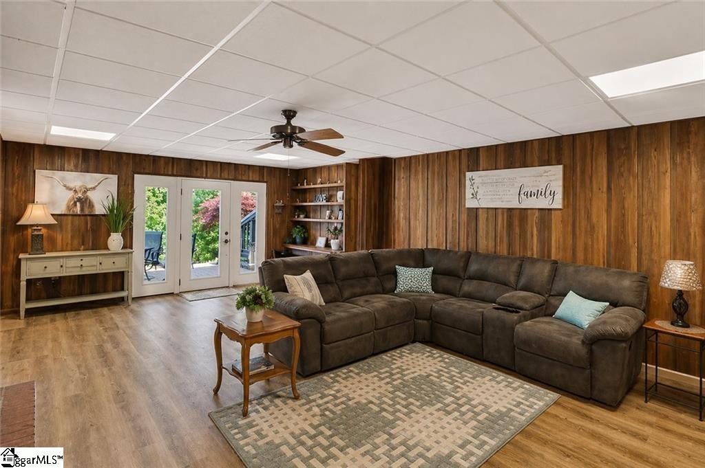 2212 Surfside Drive Anderson, SC 29625