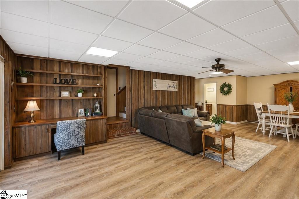 2212 Surfside Drive Anderson, SC 29625