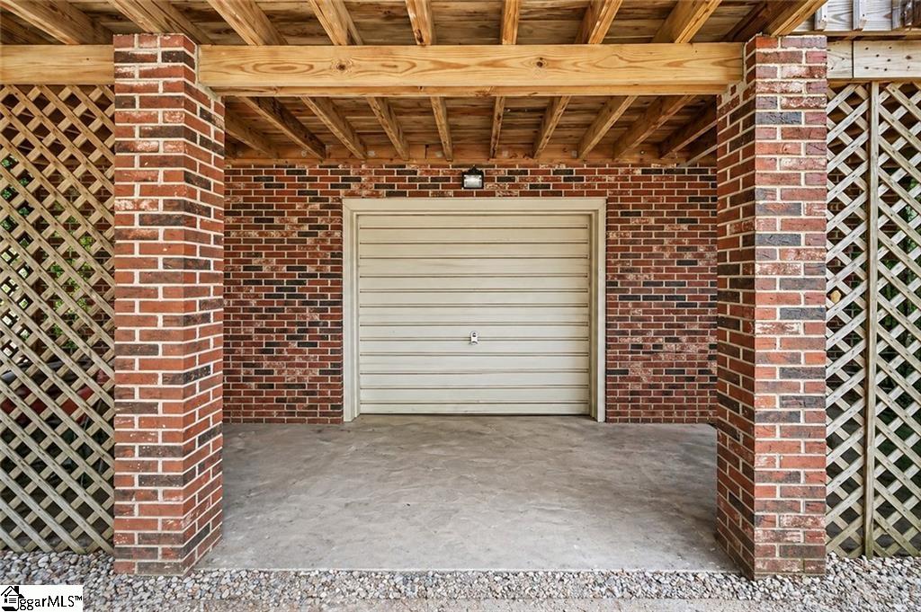 2212 Surfside Drive Anderson, SC 29625