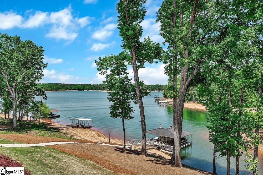2212 Surfside Drive Anderson, SC 29625