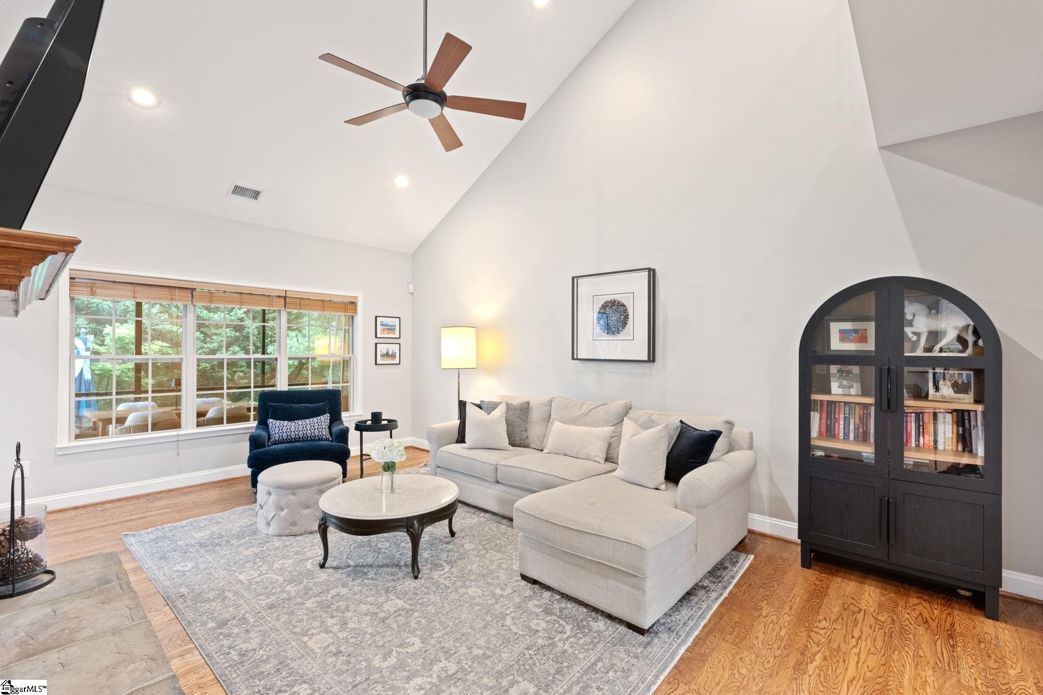 9 Wiscasset Way Greenville, SC 29615