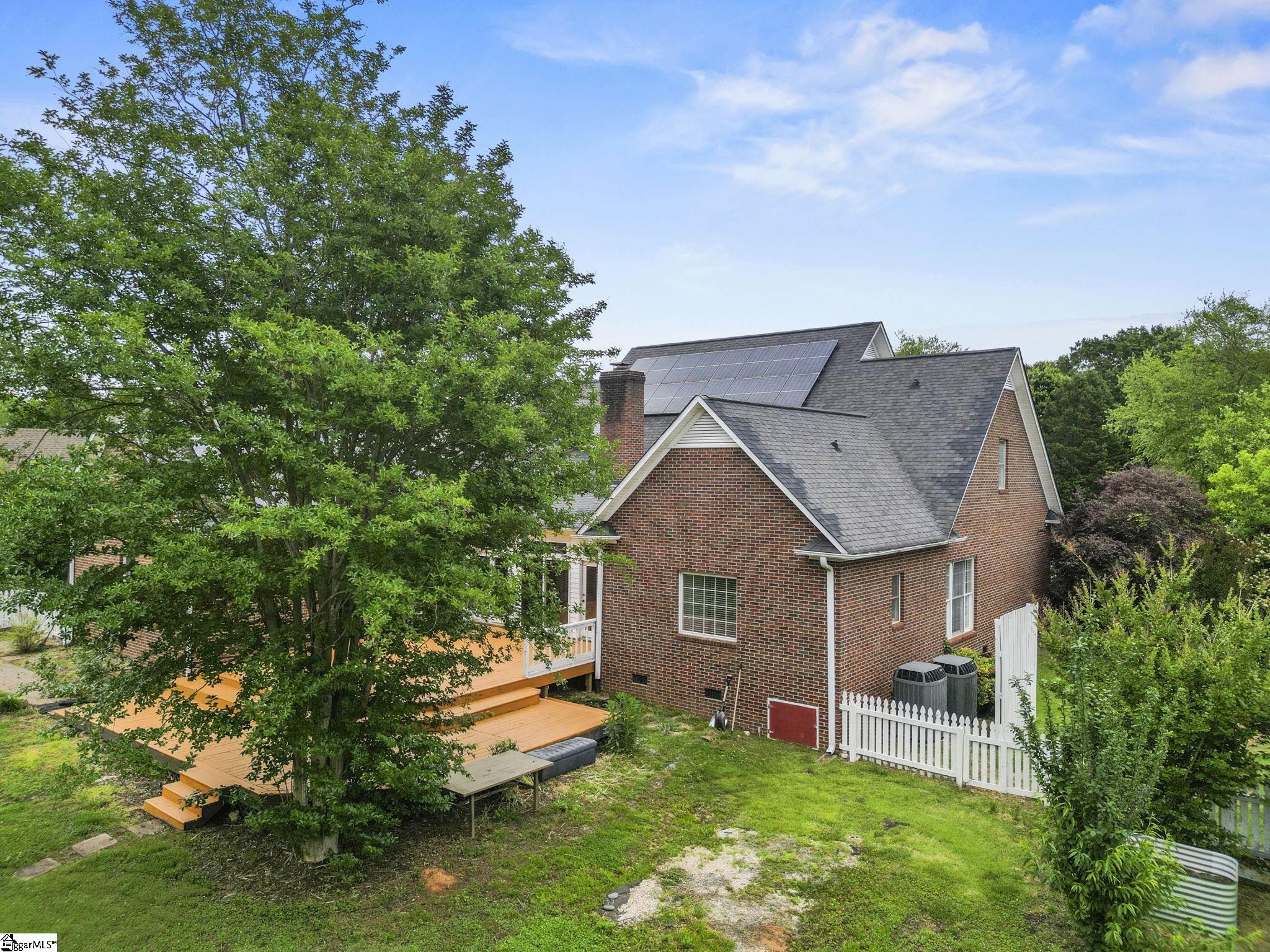 313 N Oakley Lane Spartanburg, SC 29301