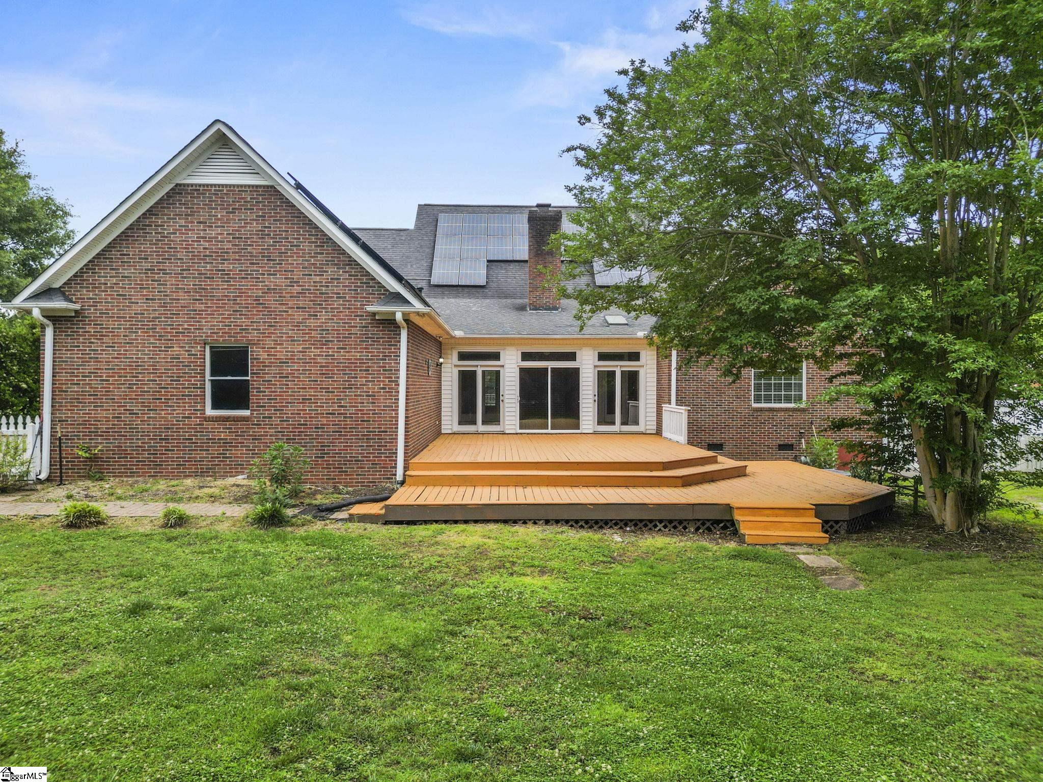 313 N Oakley Lane Spartanburg, SC 29301