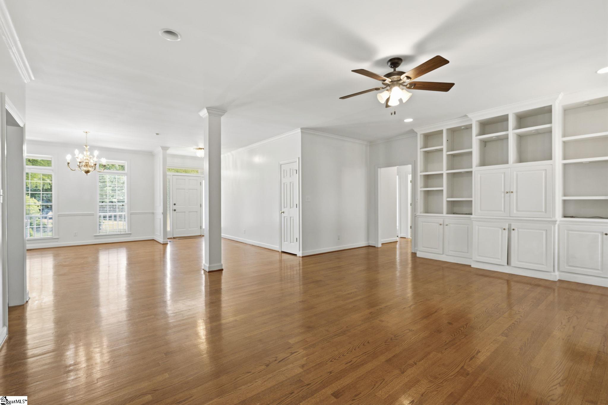 313 N Oakley Lane Spartanburg, SC 29301