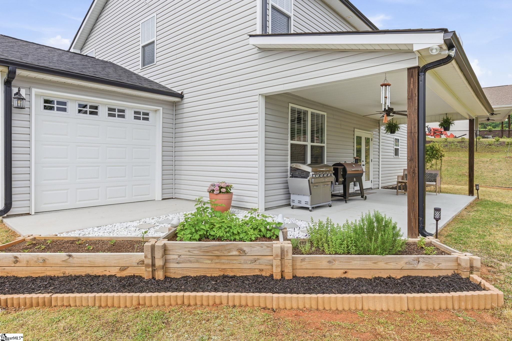 114 Inlet Pointe Drive Anderson, SC 29625-6301