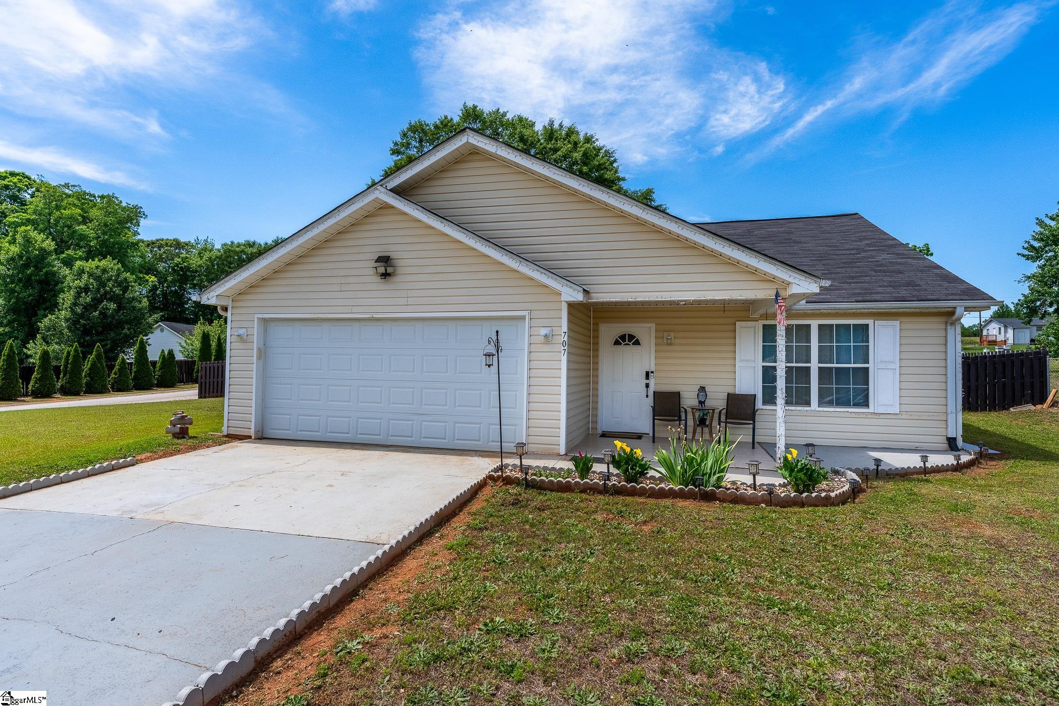 707 Mirabelle Court Spartanburg, SC 29301