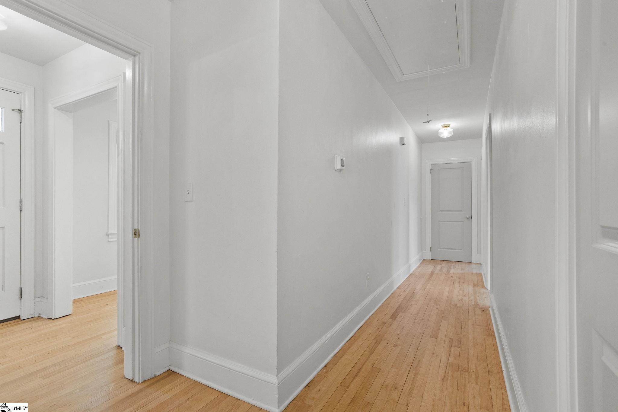 28 Buena Vista Avenue Greenville, SC 29607