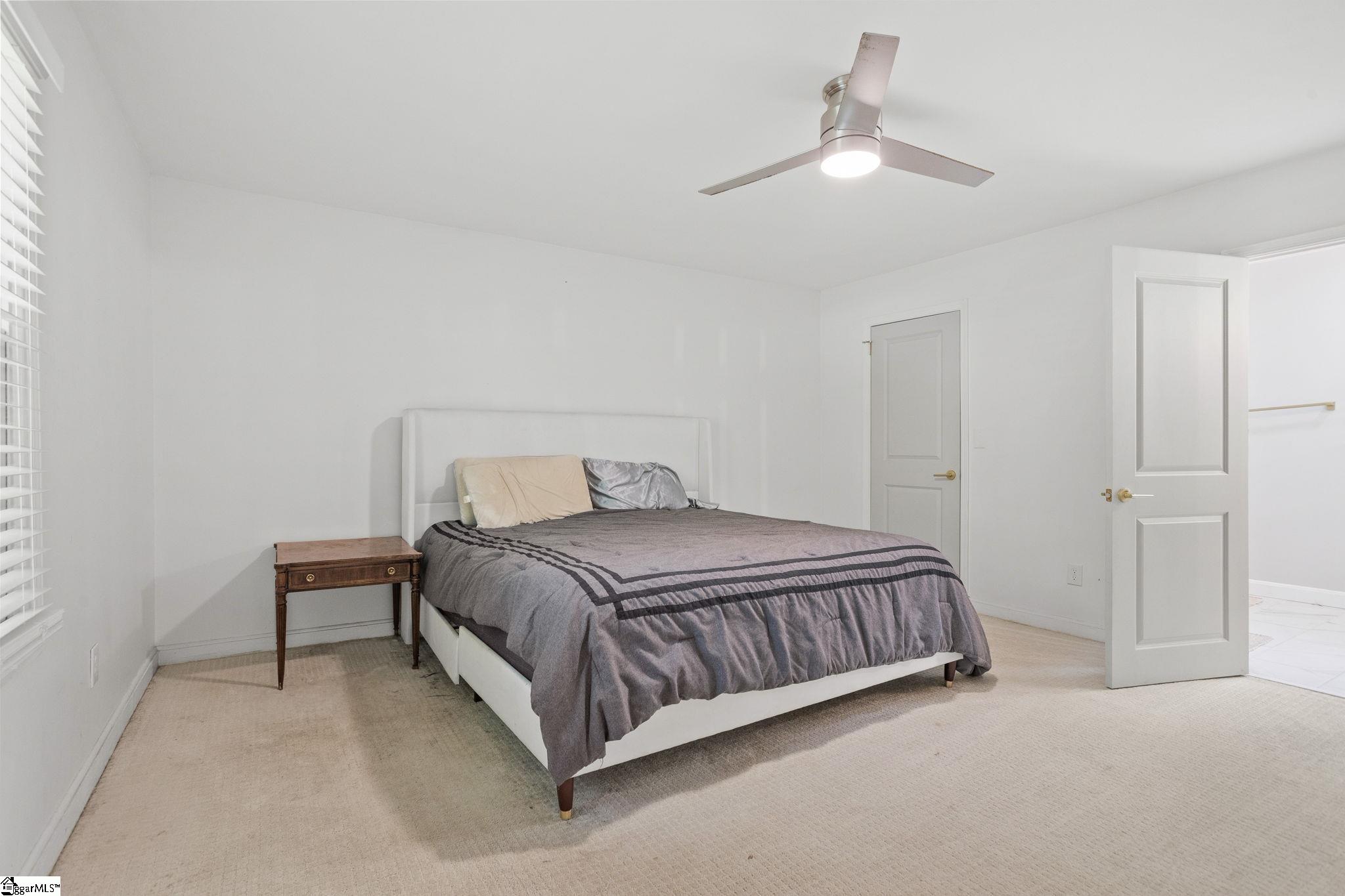 28 Buena Vista Avenue Greenville, SC 29607