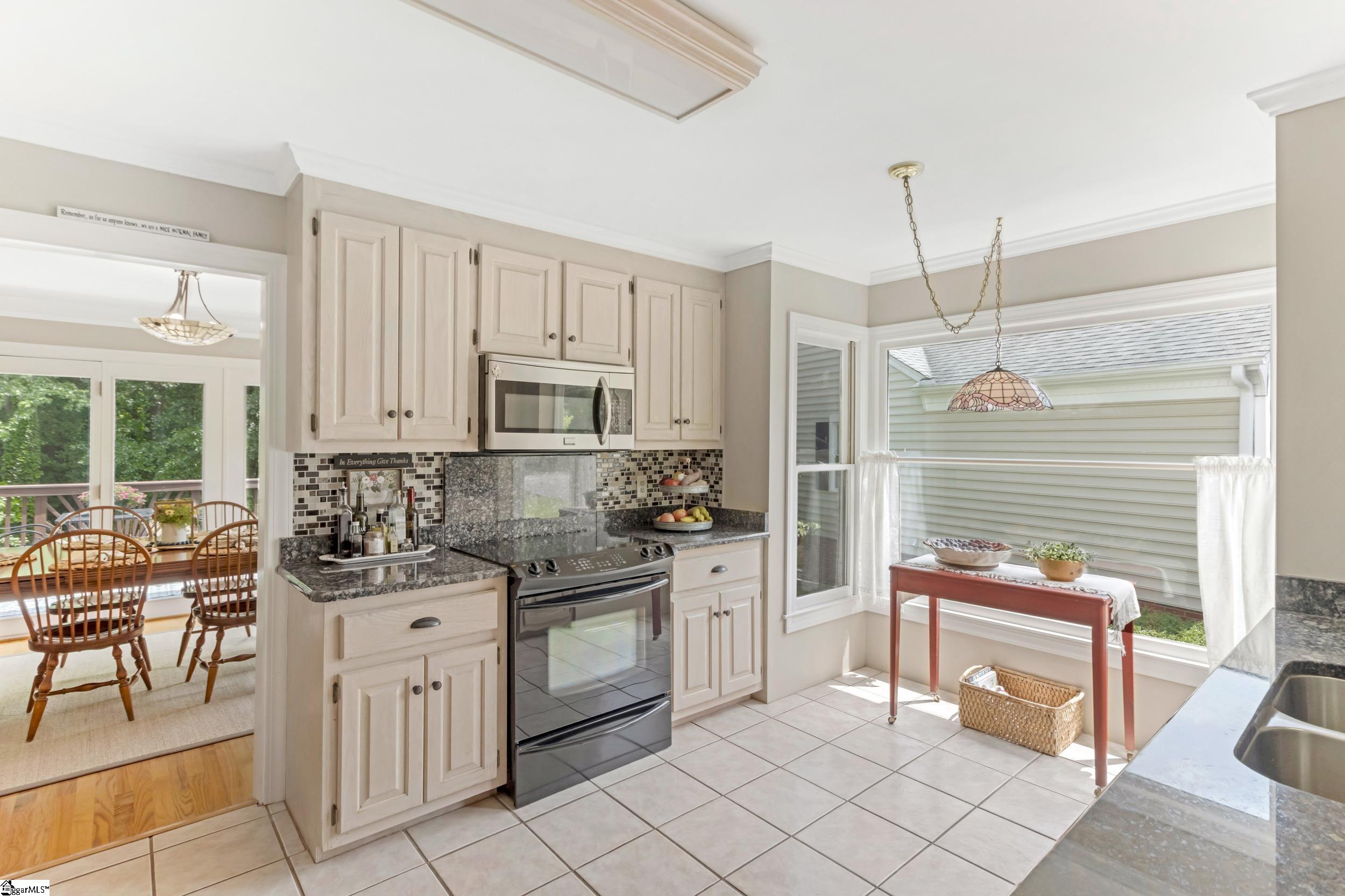 1272 Shadow Way Greenville, SC 29615