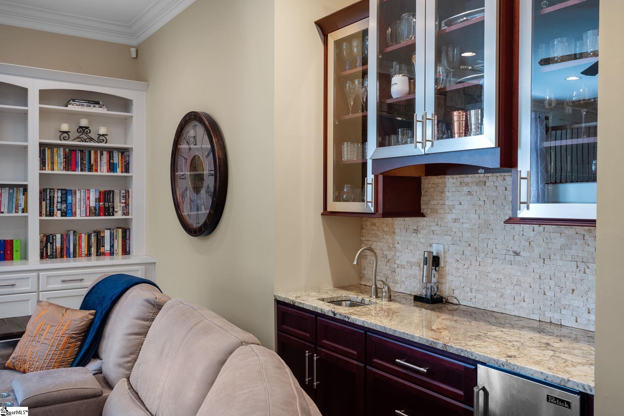 19 English Ivy Lane Greenville, SC 29609
