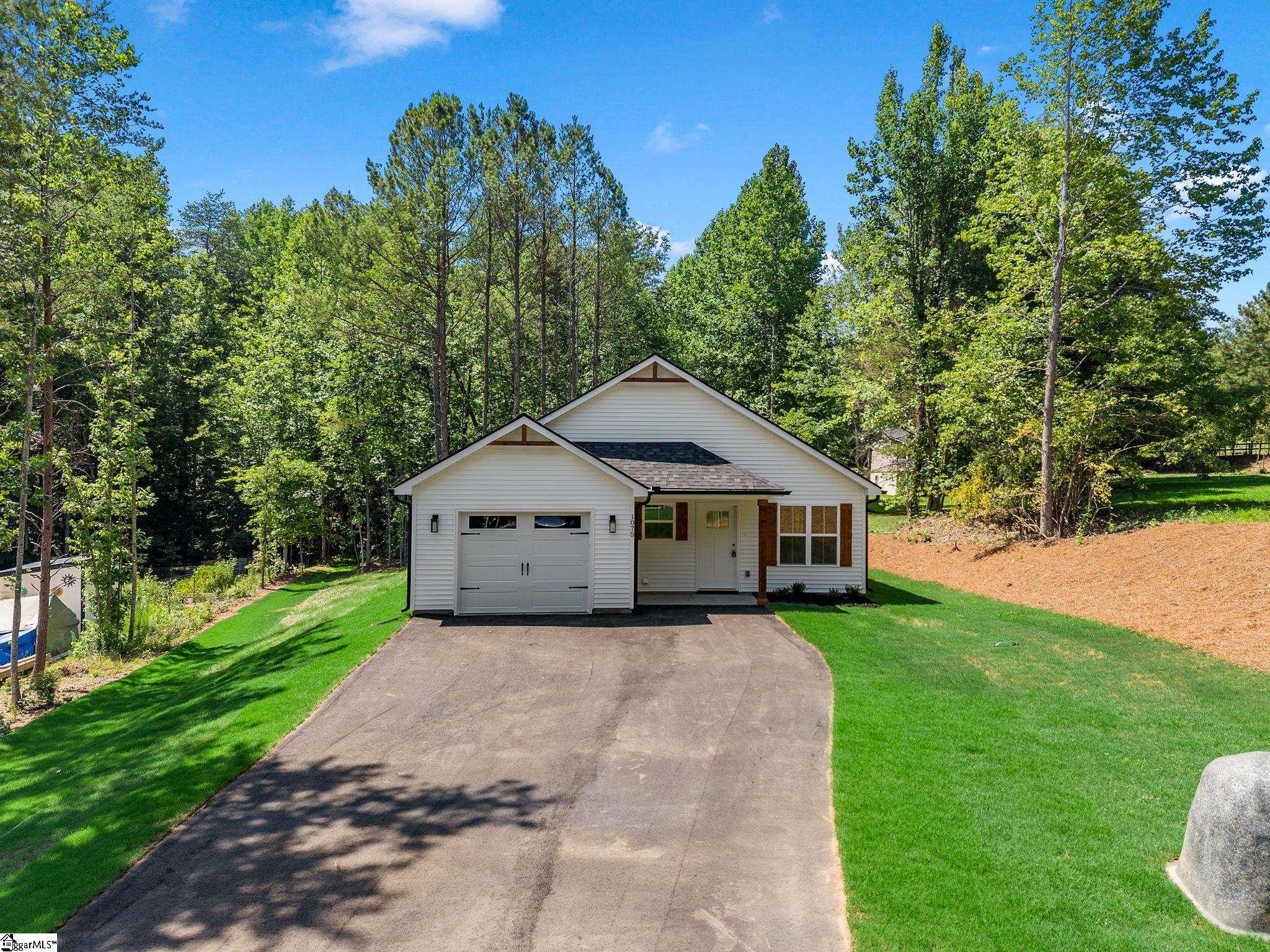 1075 E Prince Road Landrum, SC 29356