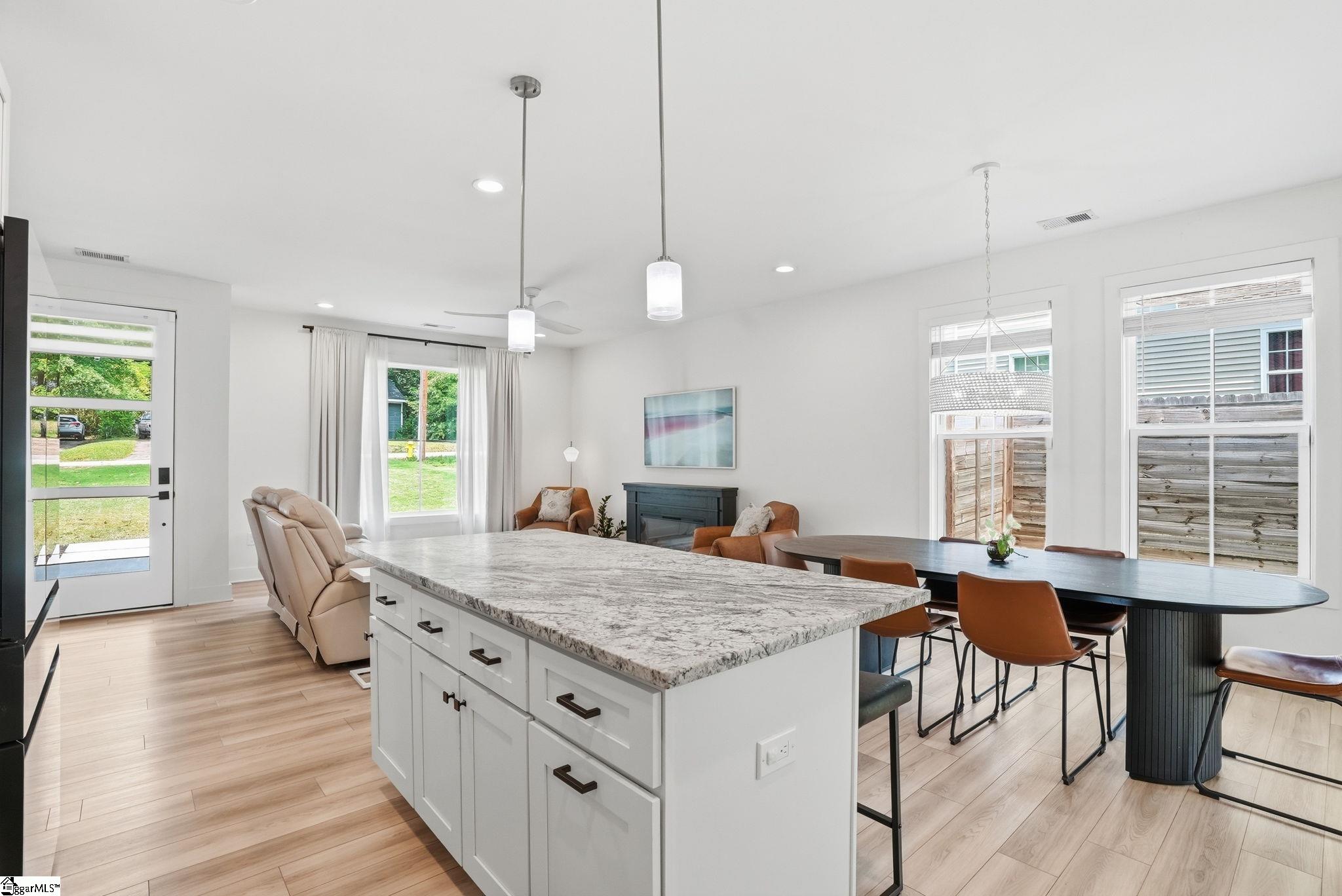11 Milton Drive Greenville, SC 29605