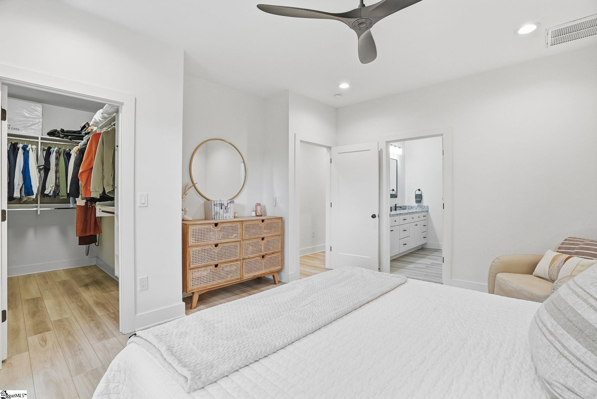 11 Milton Drive Greenville, SC 29605