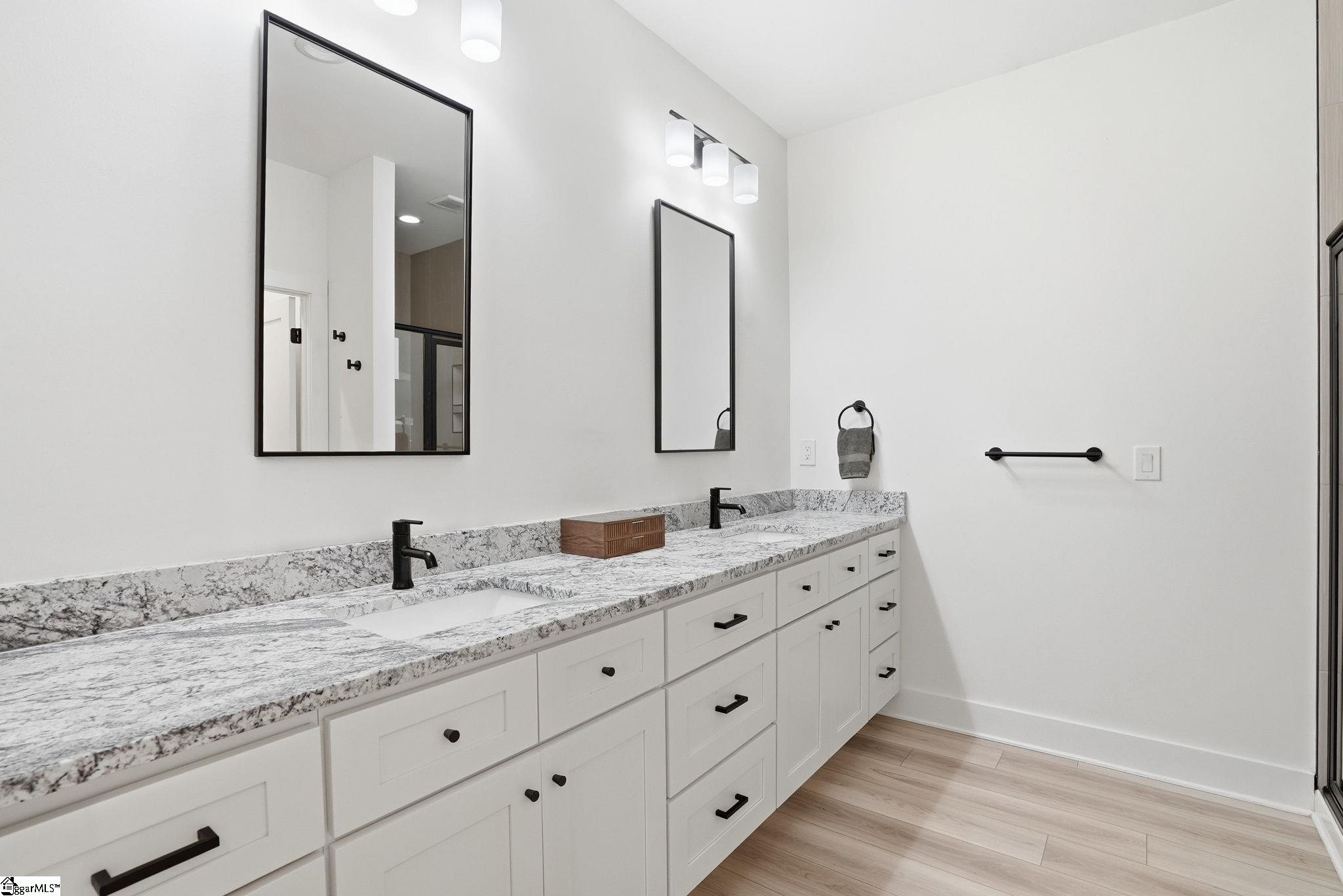 11 Milton Drive Greenville, SC 29605
