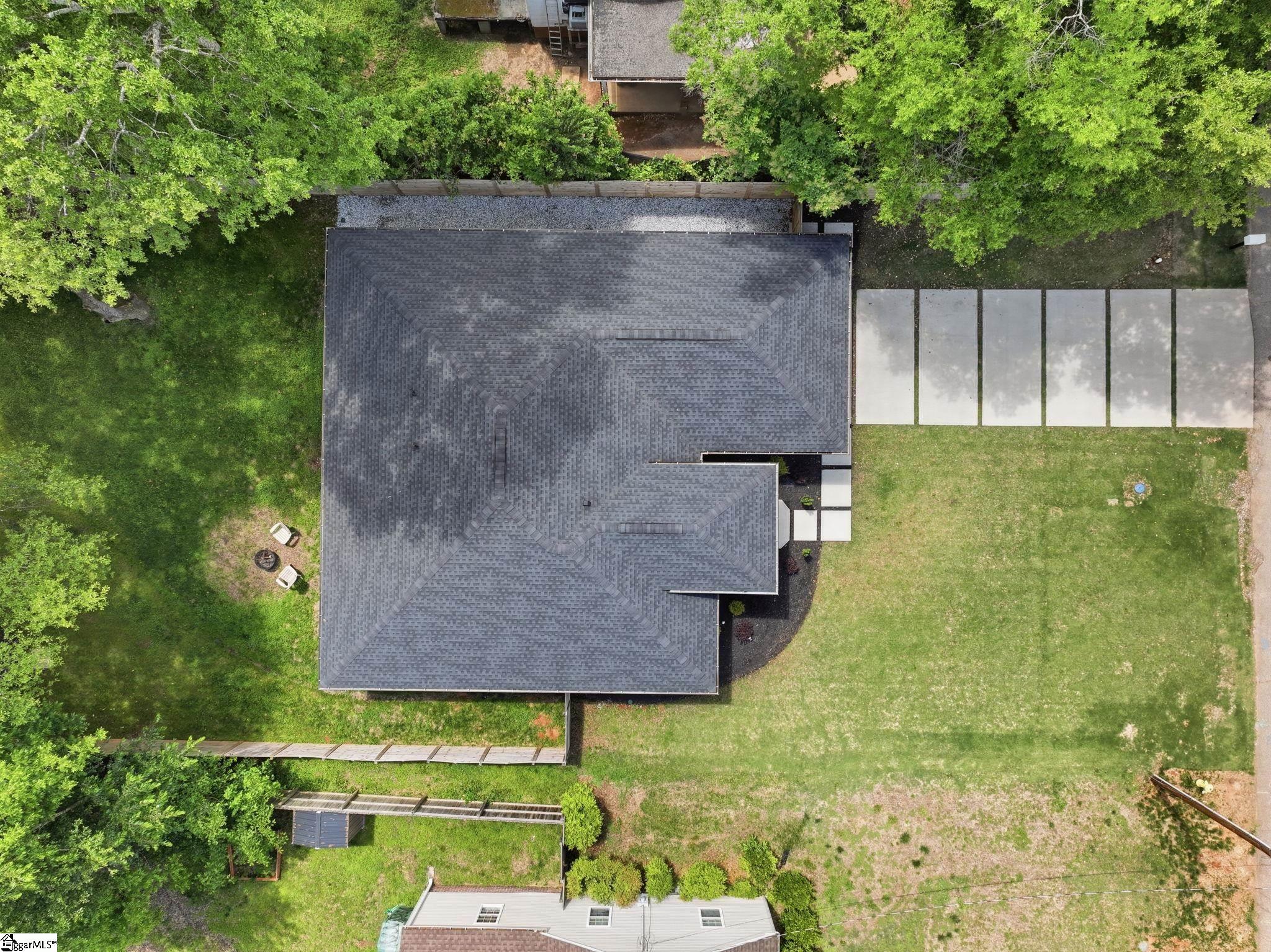11 Milton Drive Greenville, SC 29605