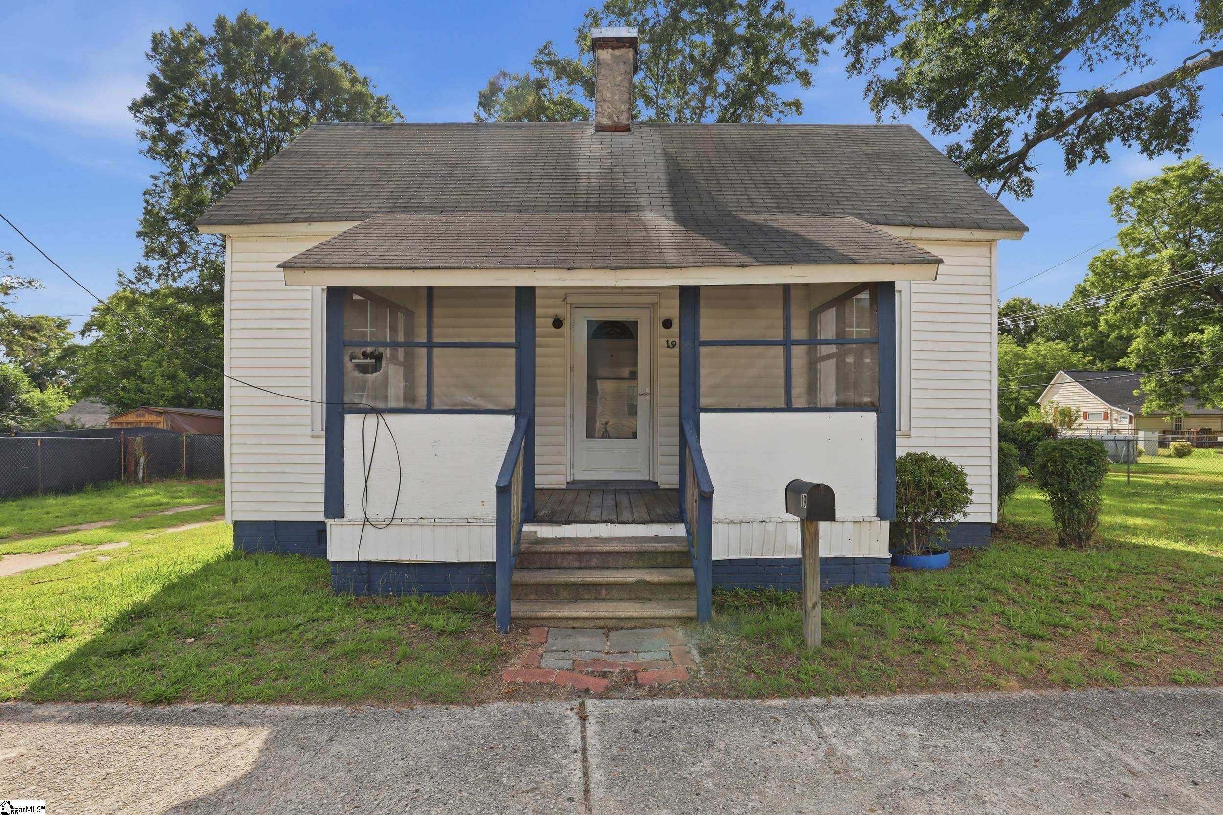 19 Geer Street Belton, SC 29627