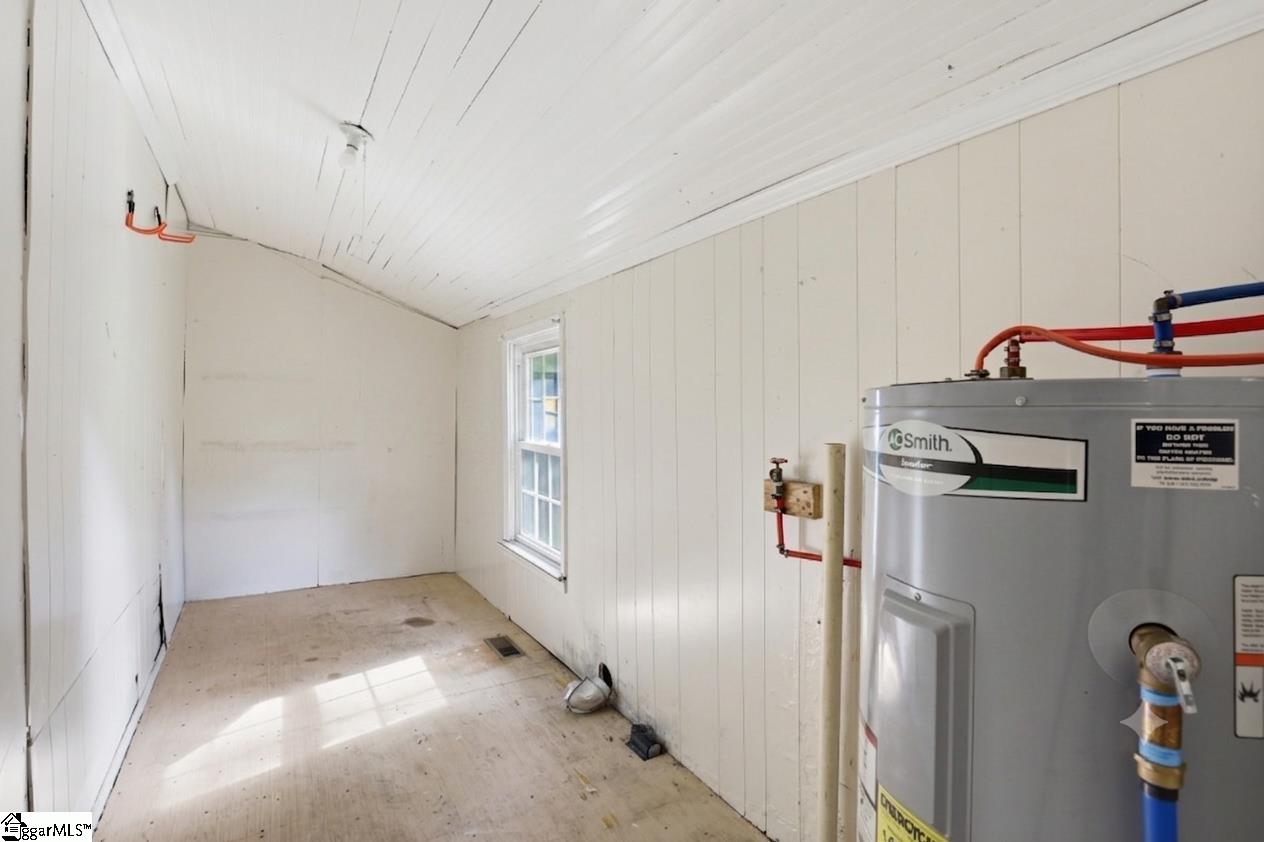 19 Geer Street Belton, SC 29627