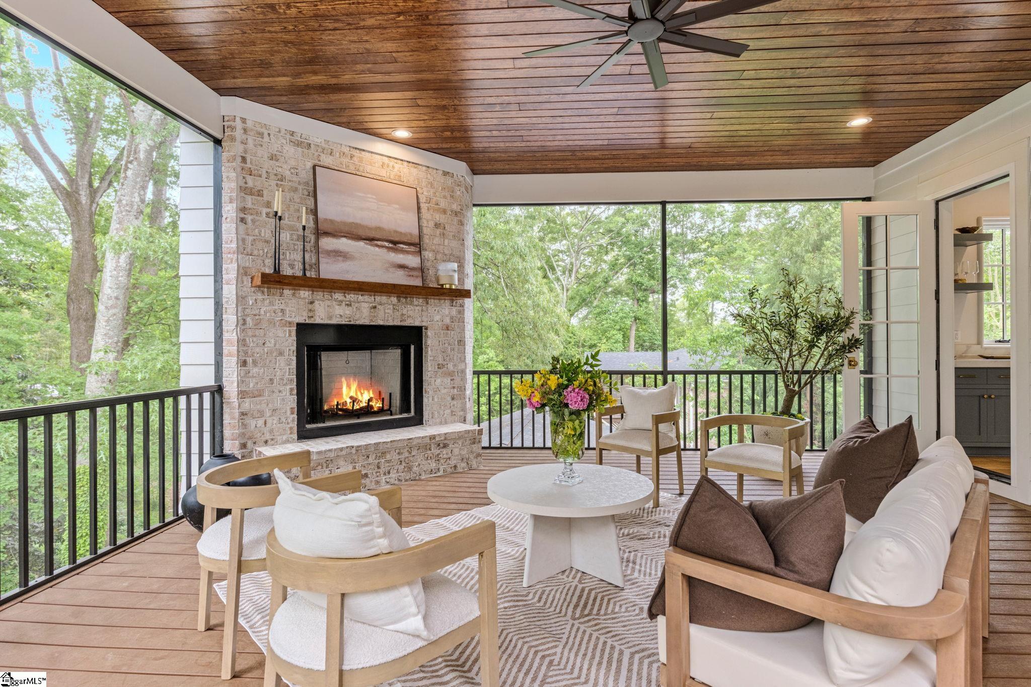 201 Rockwood Drive Greenville, SC 29605