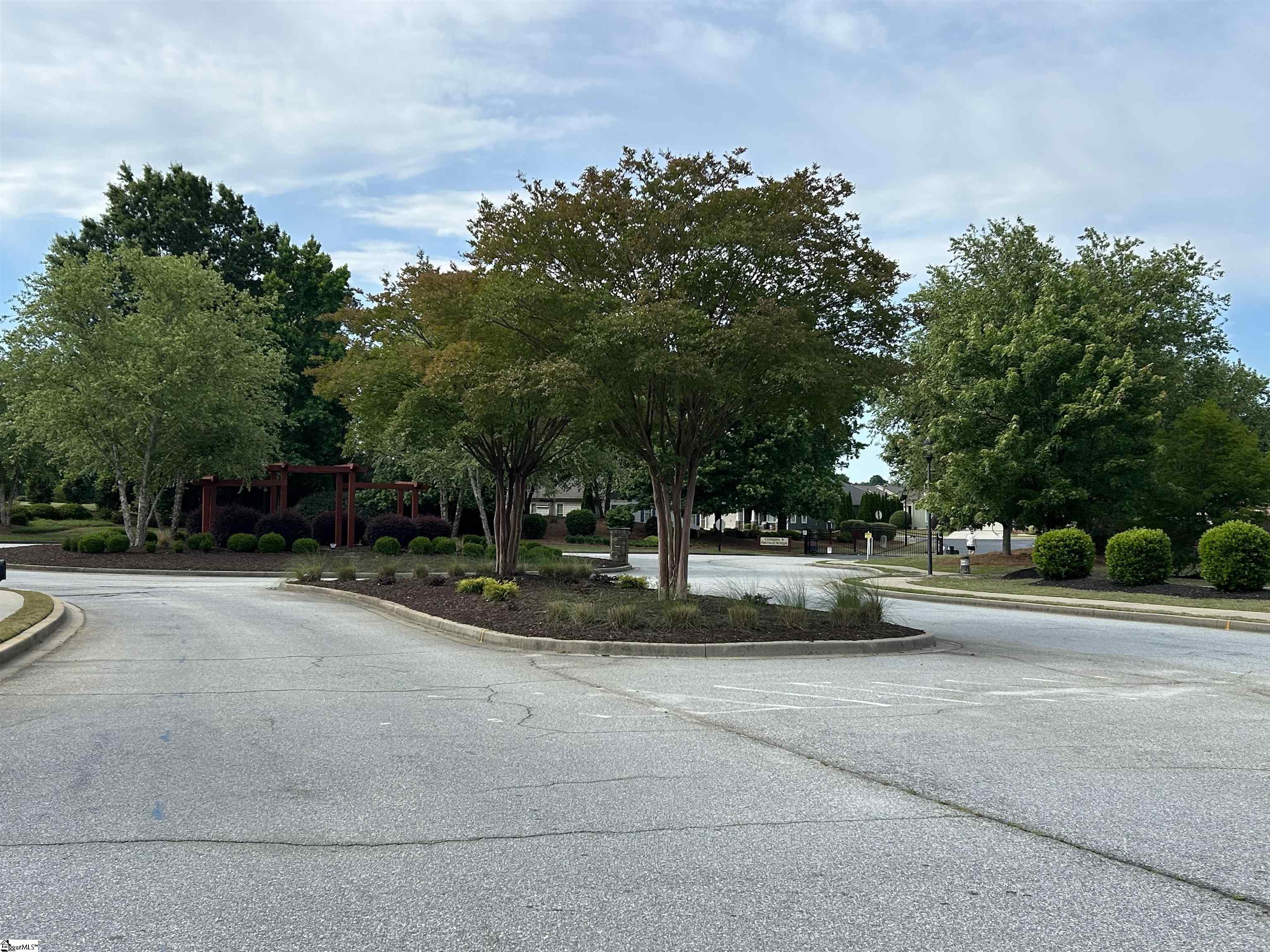 39 Briarhill Drive Simpsonville, SC 29680