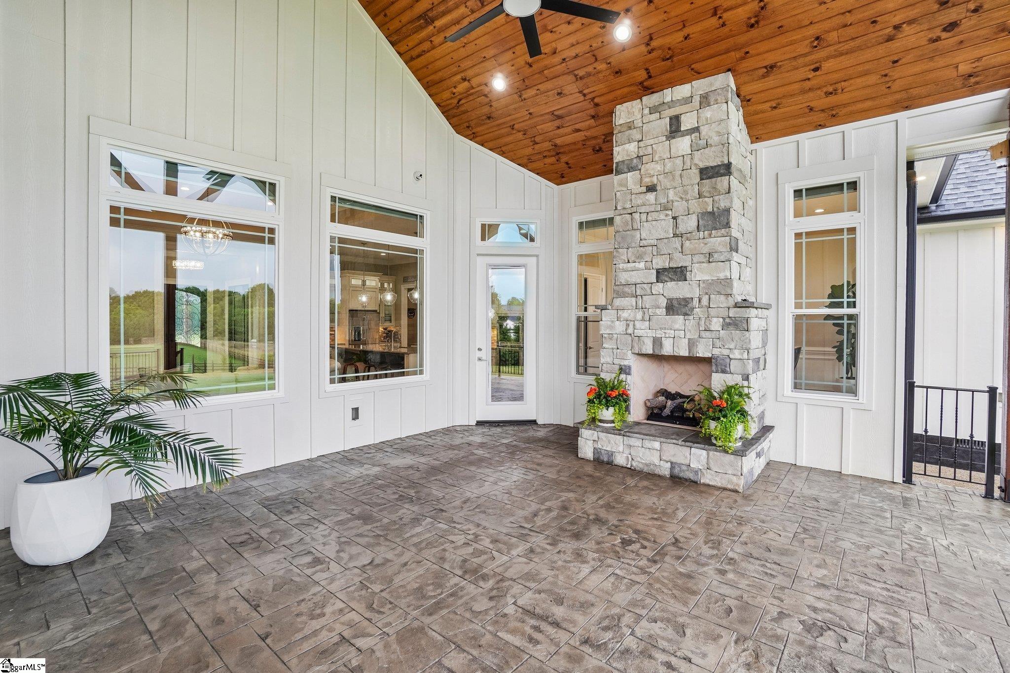 247 Reynolds Road Inman, SC 29349