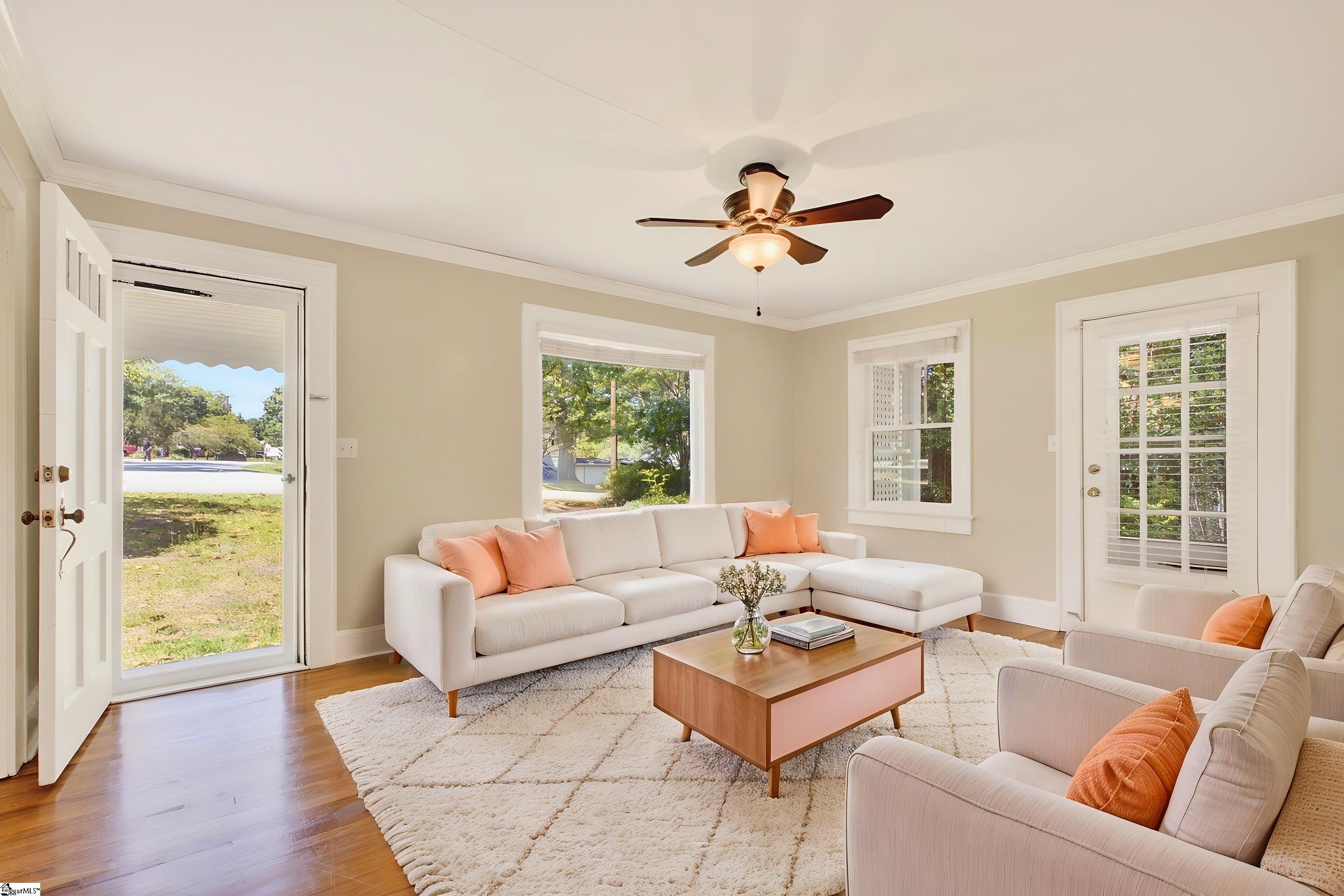 100 Bob White Lane Taylors, SC 29687