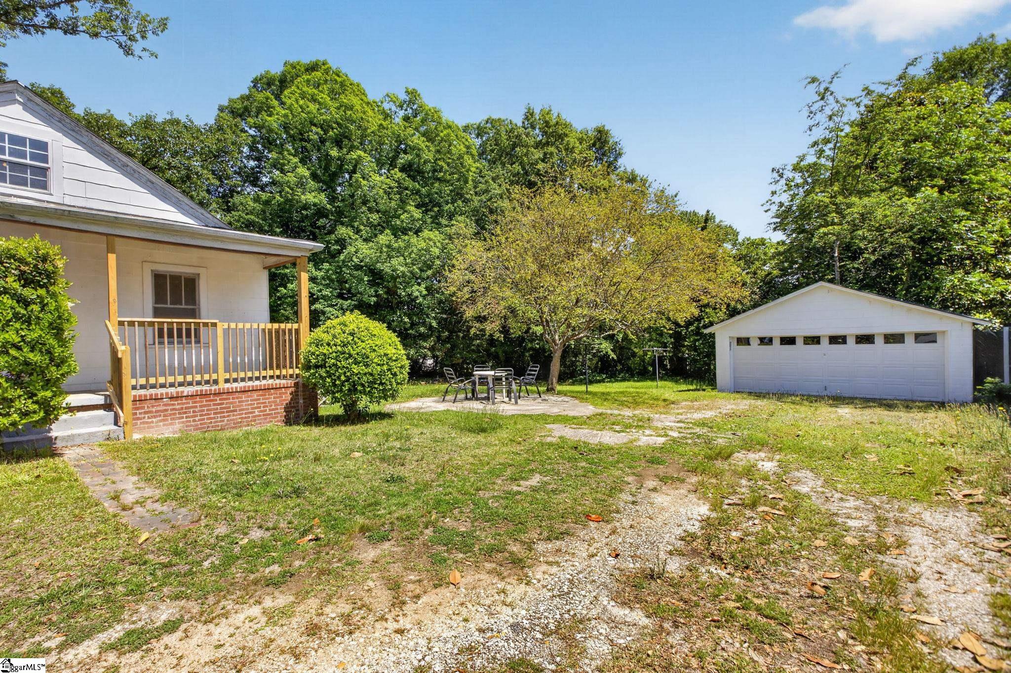 100 Bob White Lane Taylors, SC 29687