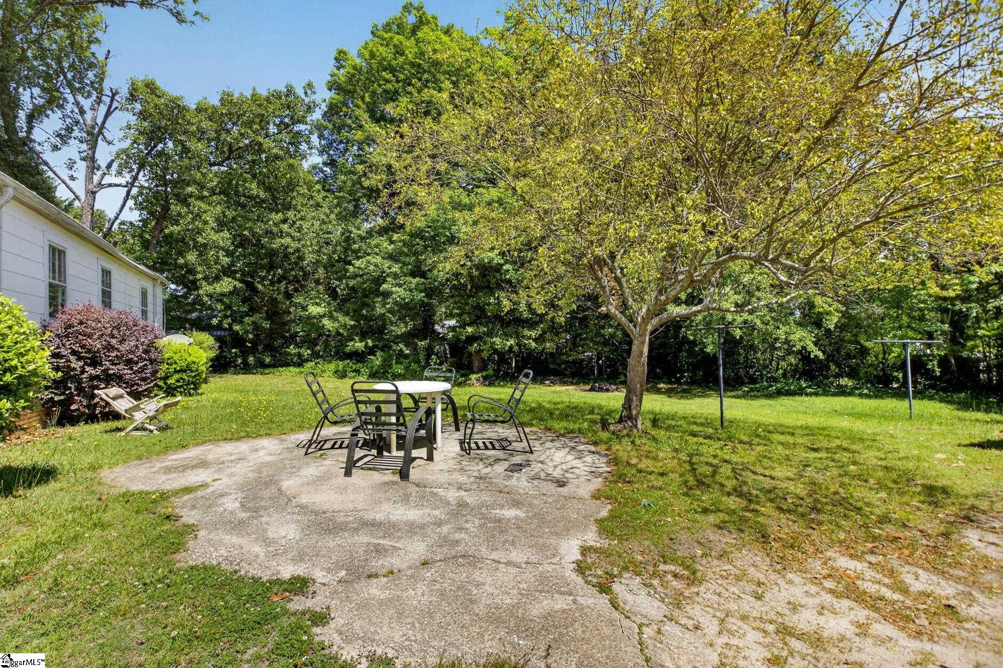 100 Bob White Lane Taylors, SC 29687
