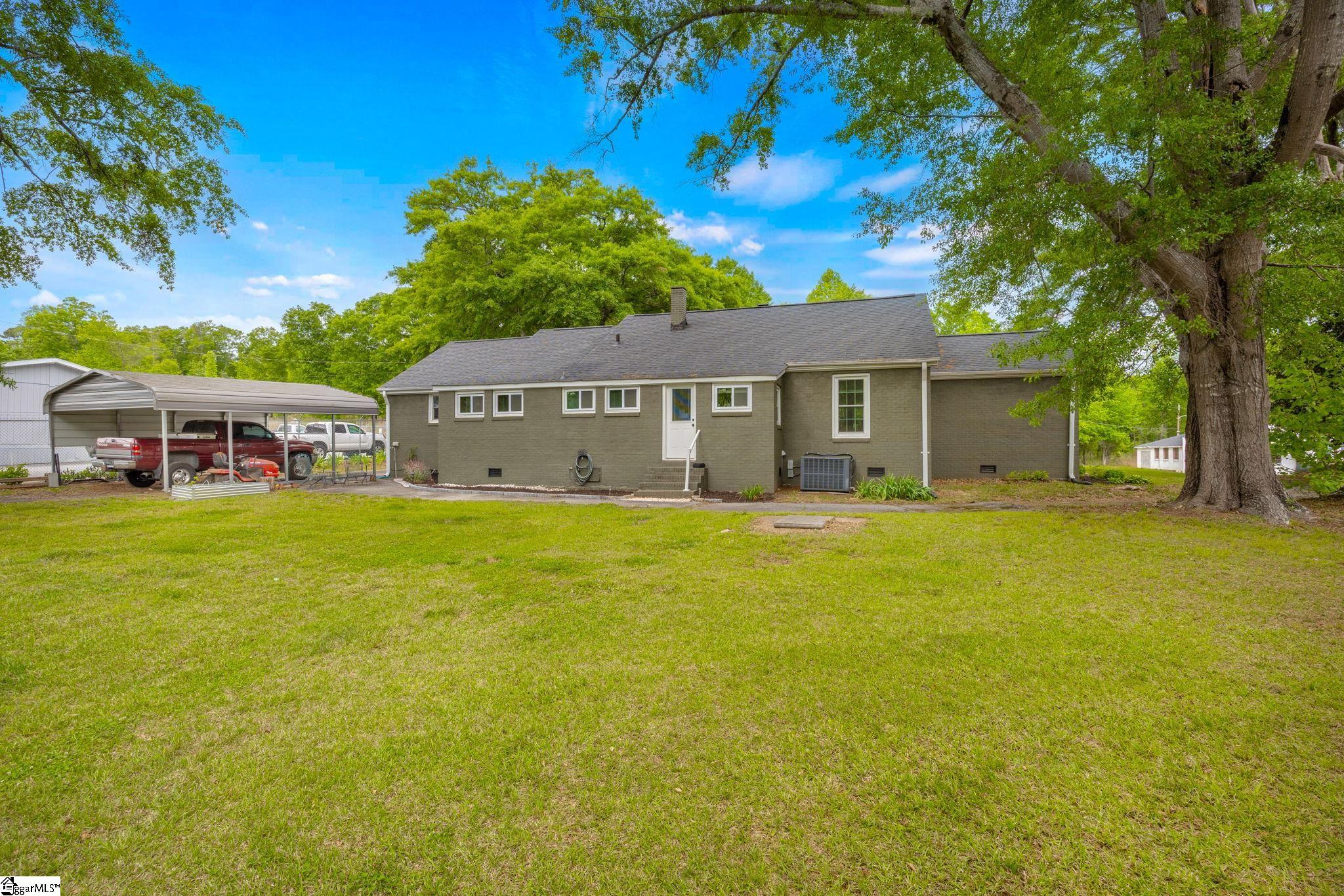 698 Pumpkintown Highway Pickens, SC 29671