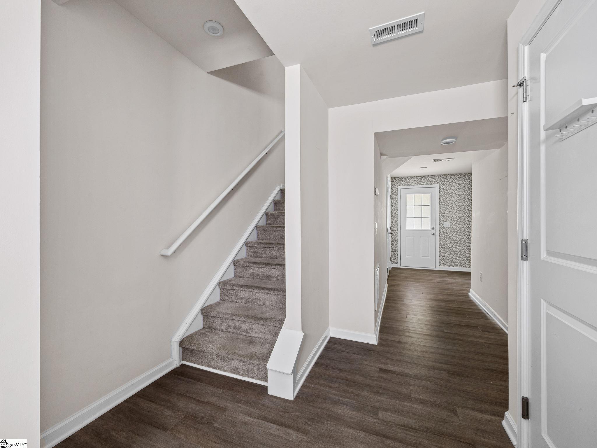 225 Coldwater Creek Court Simpsonville, SC 29680