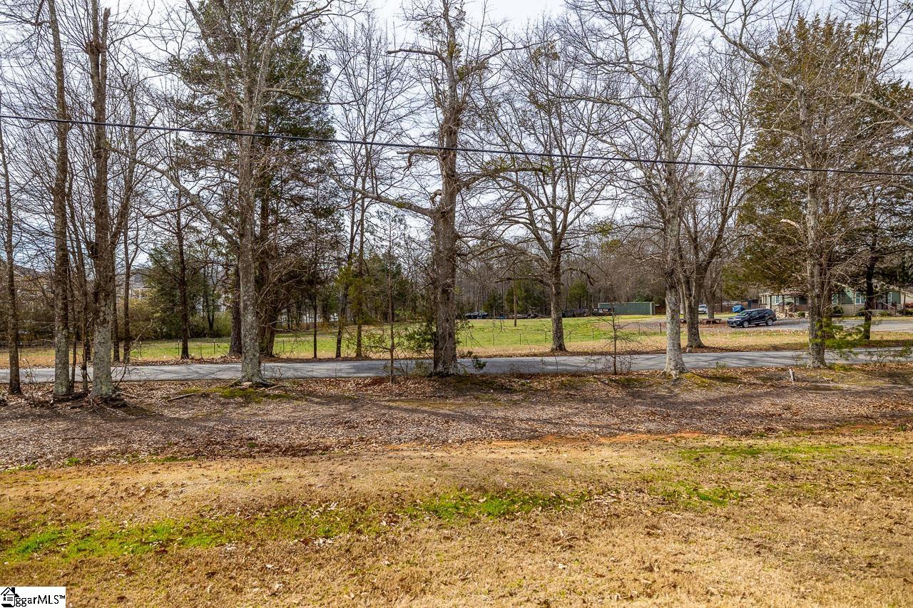 225 Coldwater Creek Court Simpsonville, SC 29680