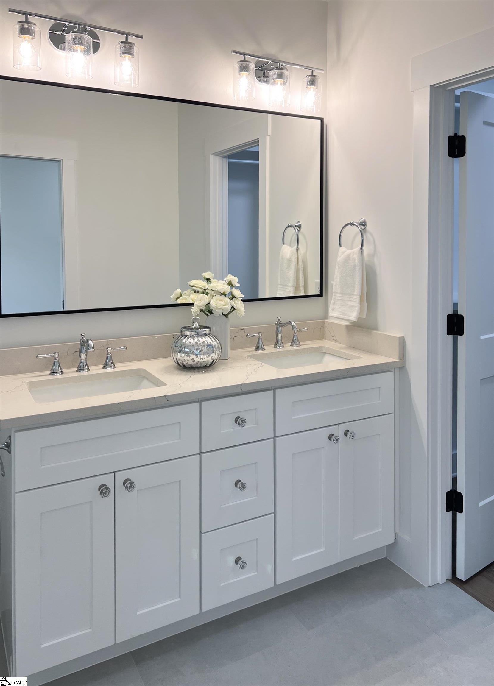 187 Ledo Lane Fountain Inn, SC 29644