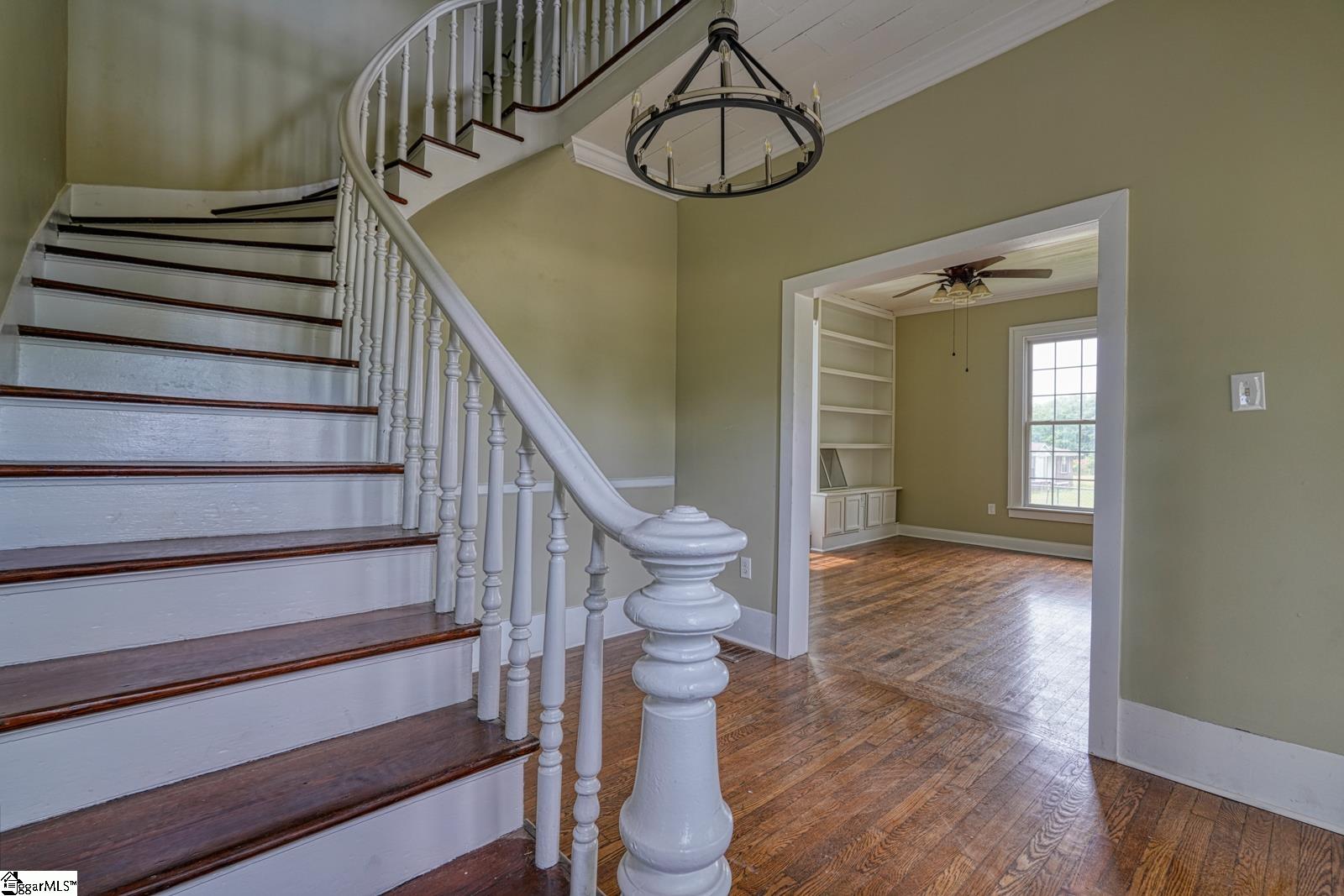 4279 N Blackstock Road Spartanburg, SC 29301