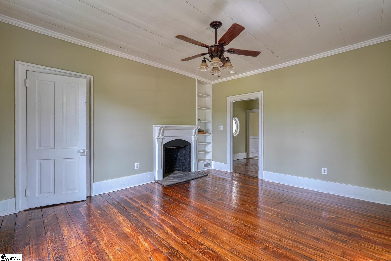 4279 N Blackstock Road Spartanburg, SC 29301