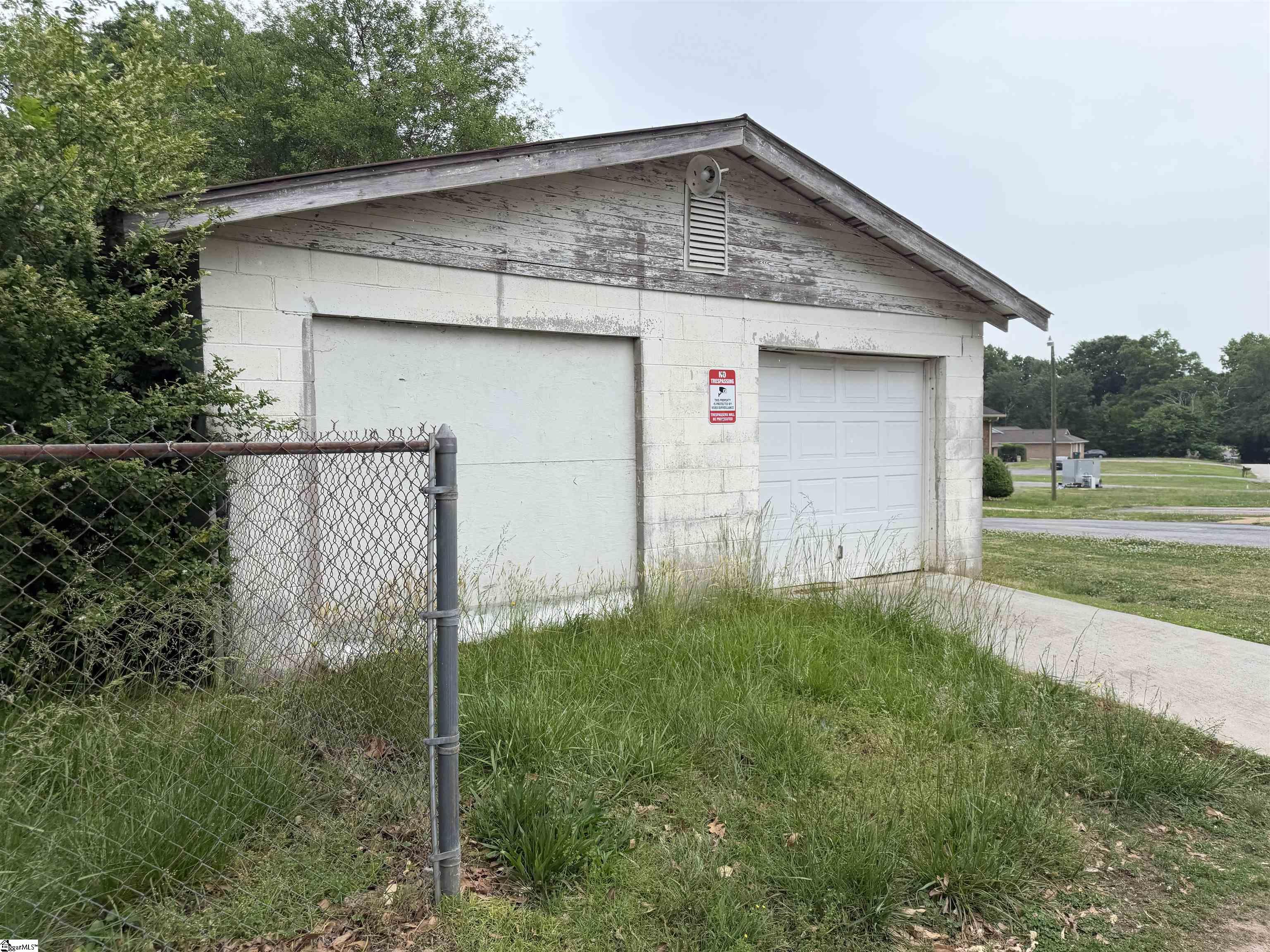 4279 N Blackstock Road Spartanburg, SC 29301