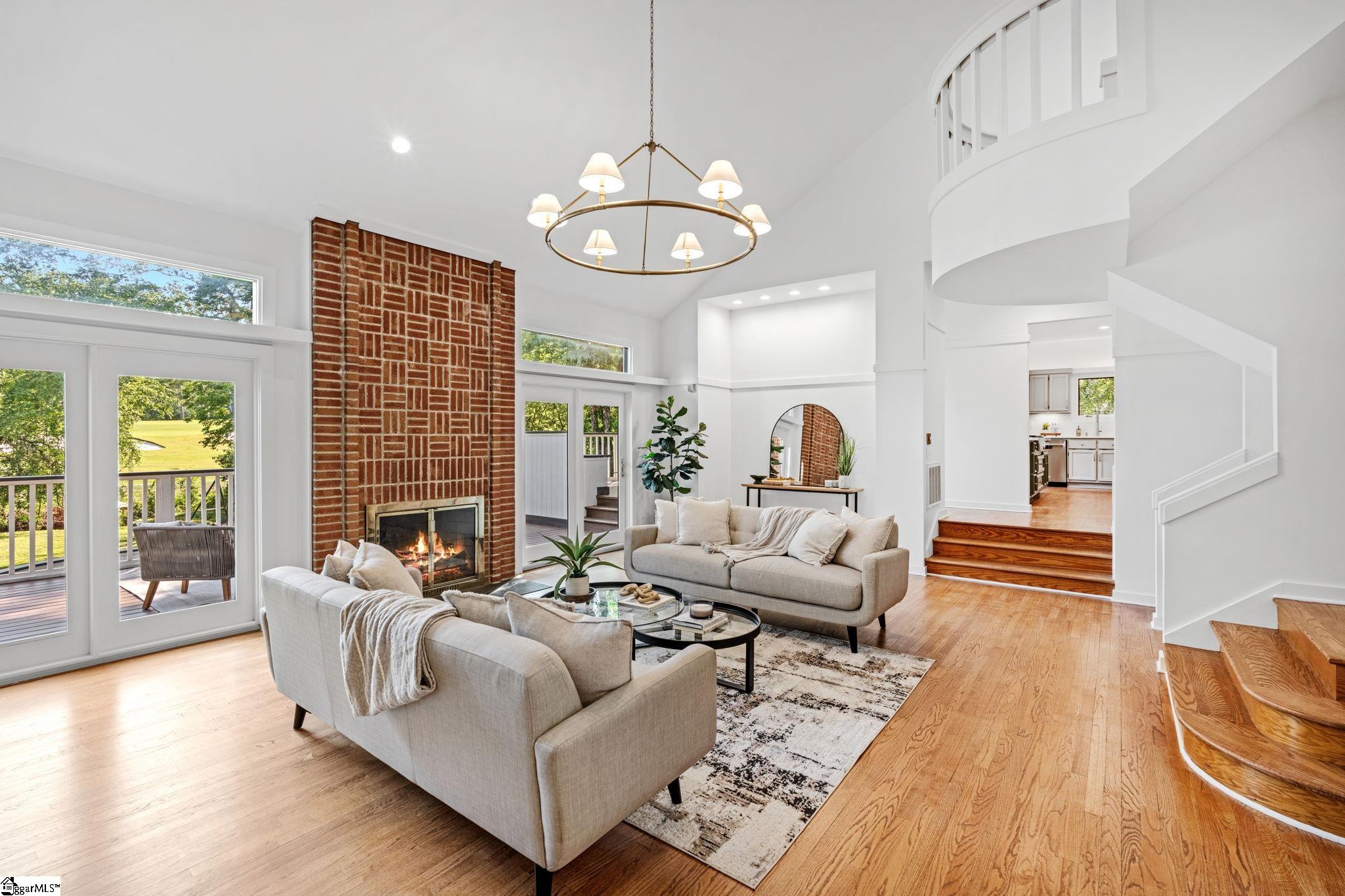 8 De Braham Court Greenville, SC 29605