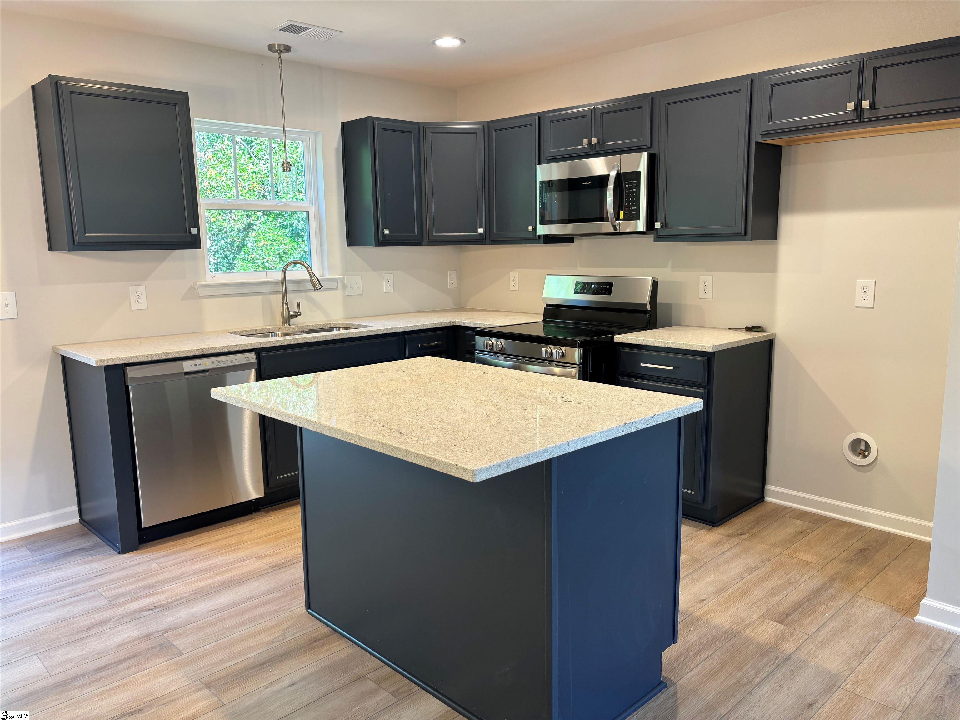 221 Juniper Leaf Way, Greer SC 29651