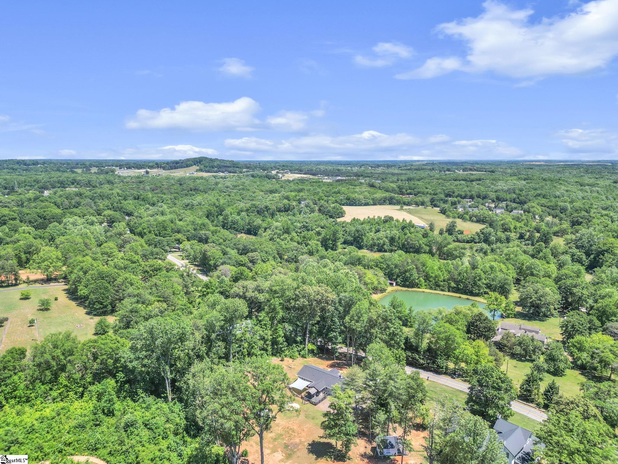 425 Hannon Road Inman, SC 29349