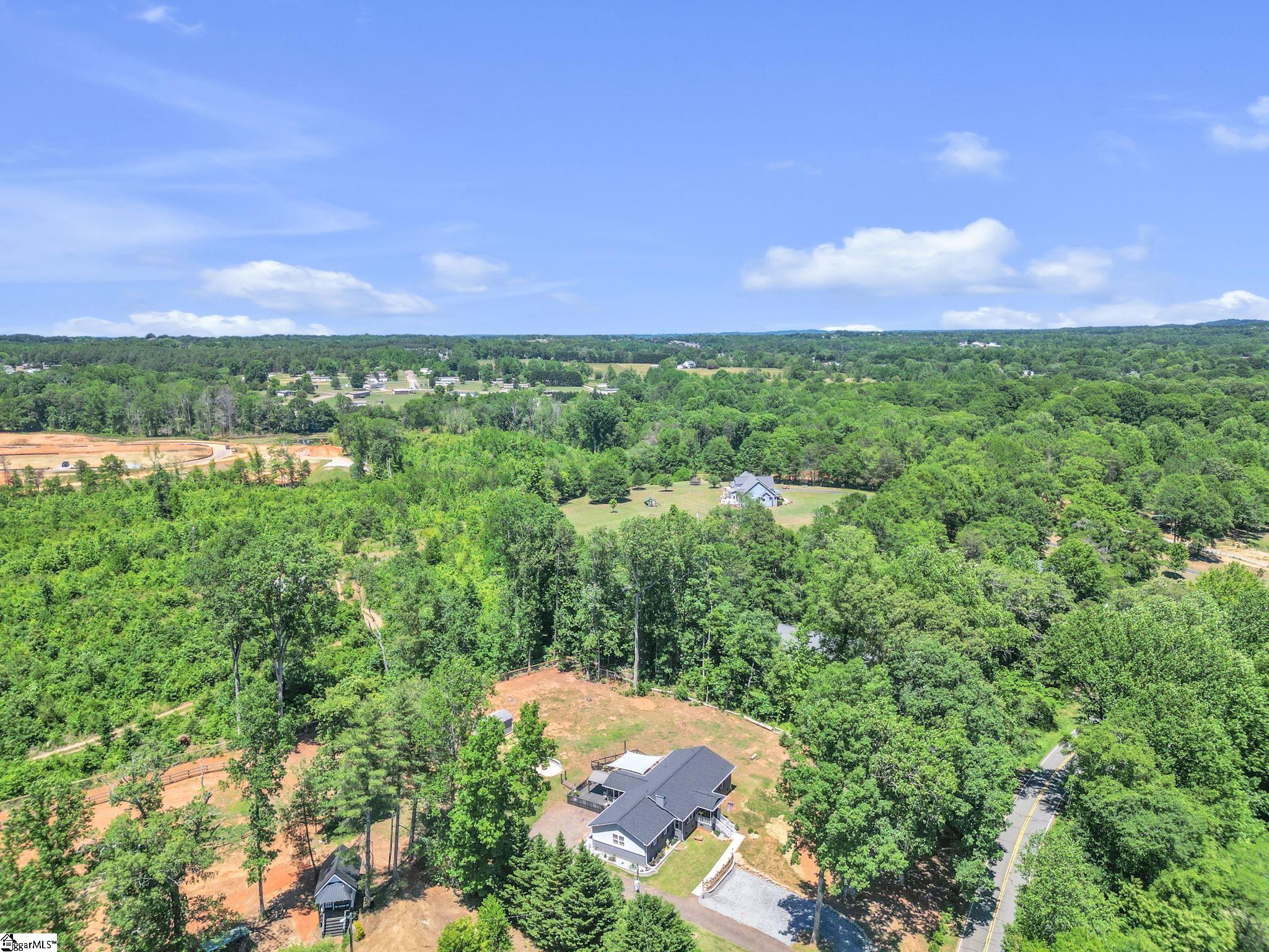 425 Hannon Road Inman, SC 29349