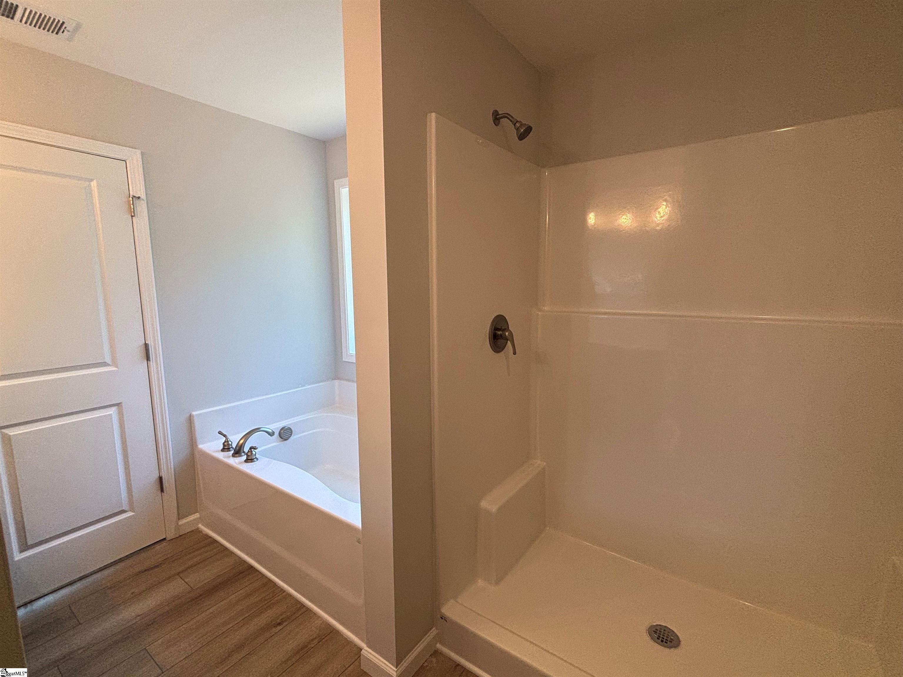215 Juniper Leaf Way, Greer SC 29651